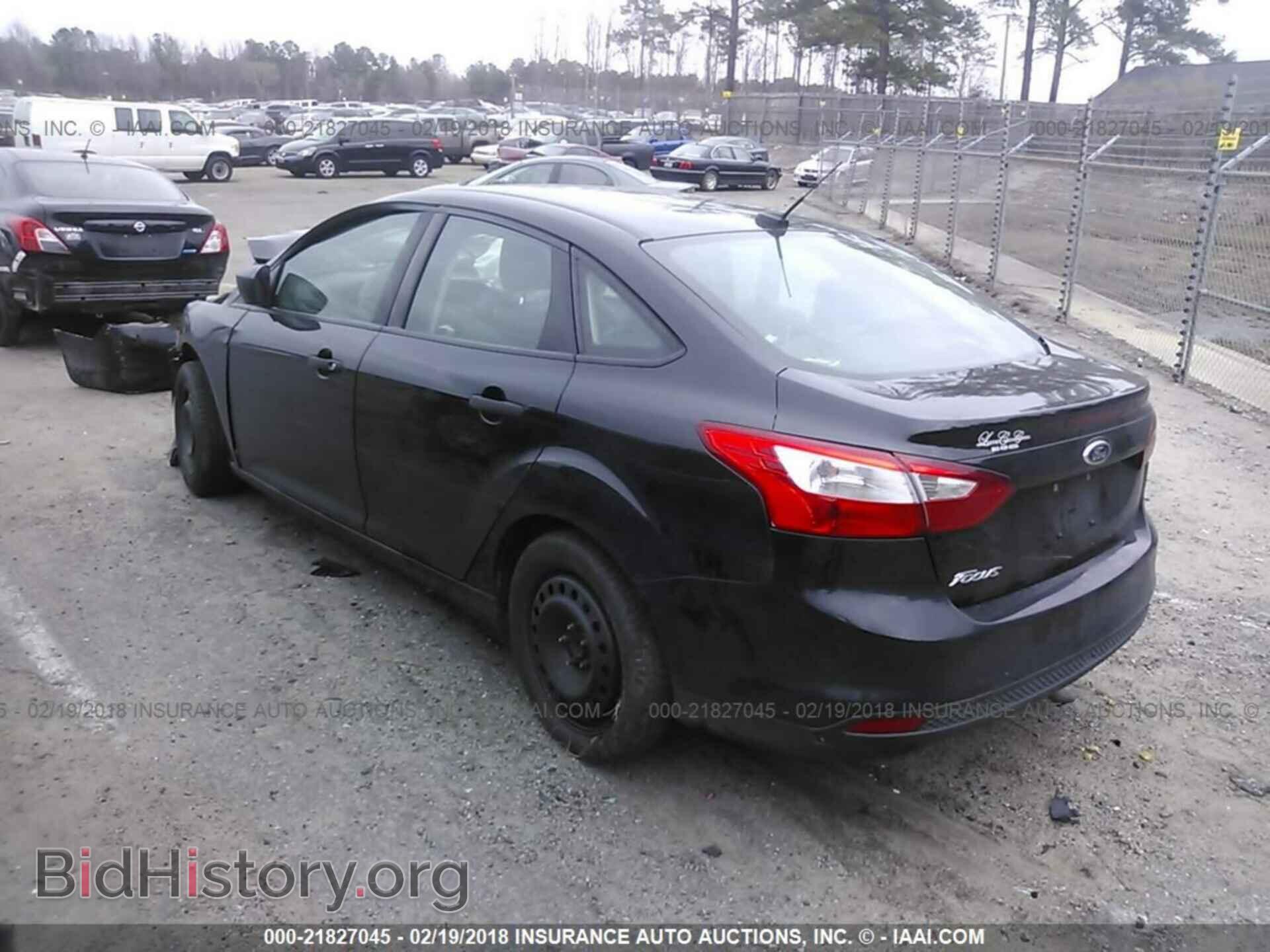 2014 Ford Focus - VIN: 1FADP3E24EL191751 - Фото 3