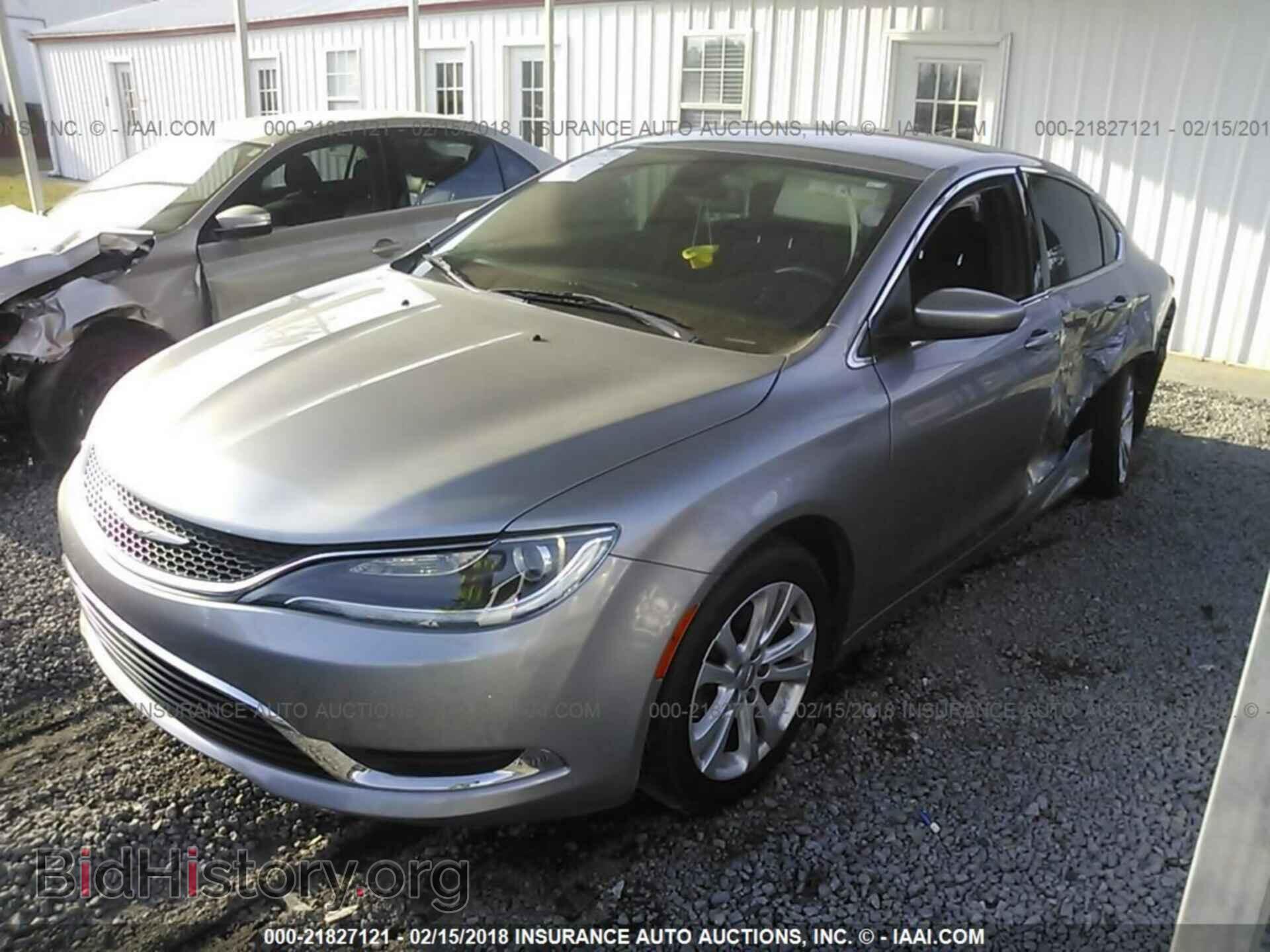 2015 Chrysler 200 - VIN: 1C3CCCABXFN719083 - Фото 2