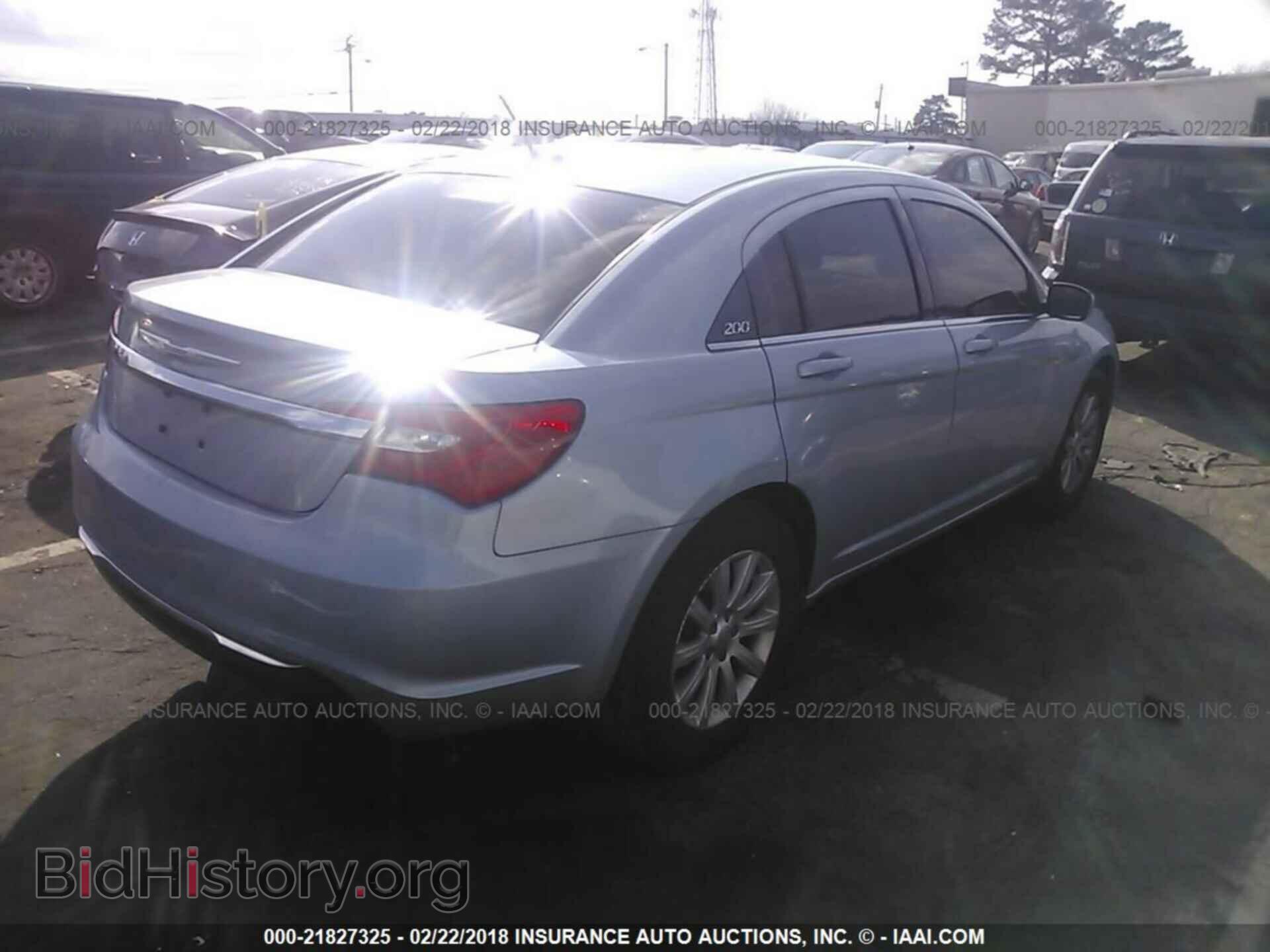 2013 Chrysler 200 - VIN: 1C3CCBBB9DN522489 - Фото 4