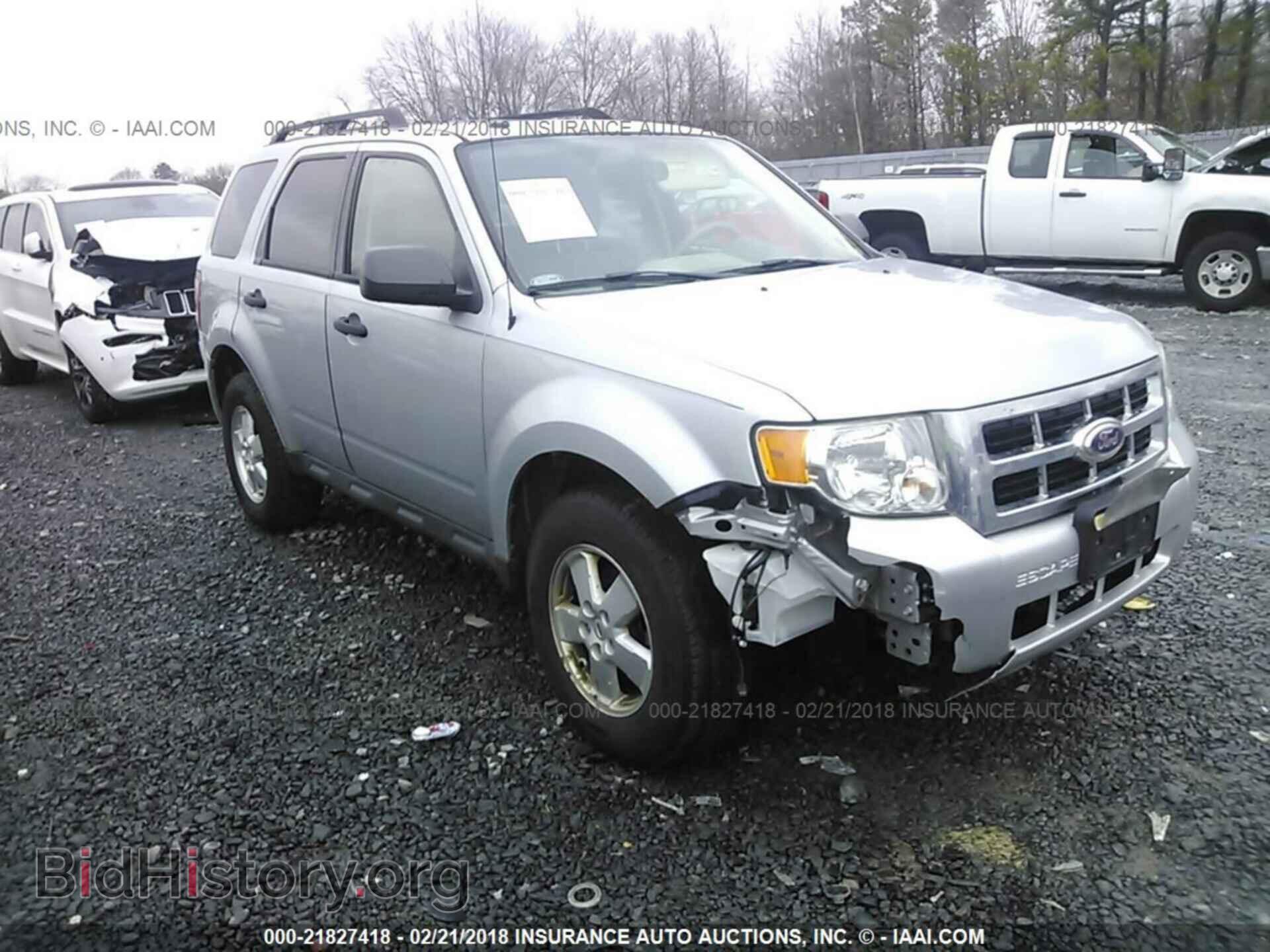 Photo 1FMCU0D76CKA80773 - Ford Escape 2012