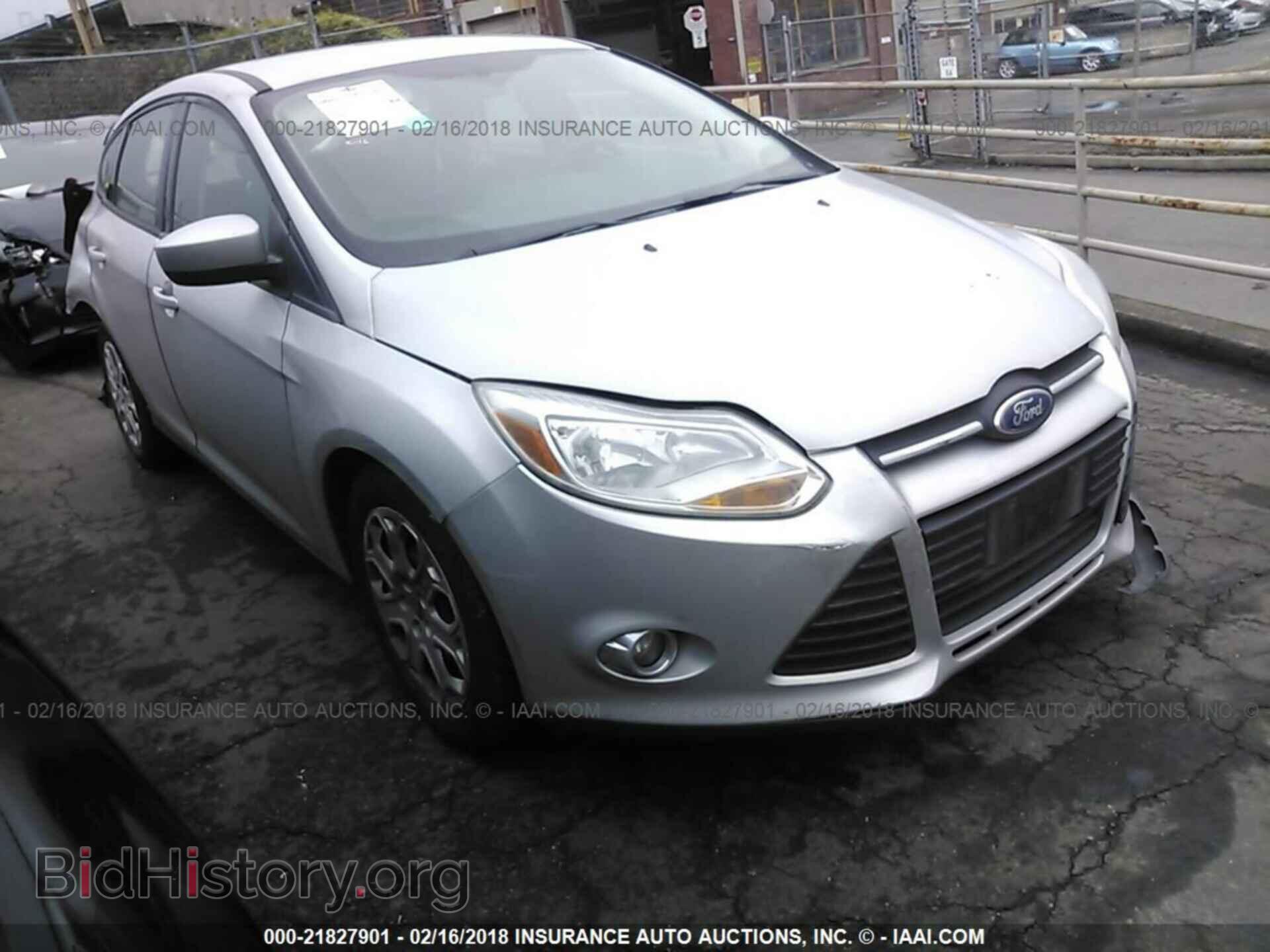 Photo 1FAHP3K28CL337443 - Ford Focus 2012