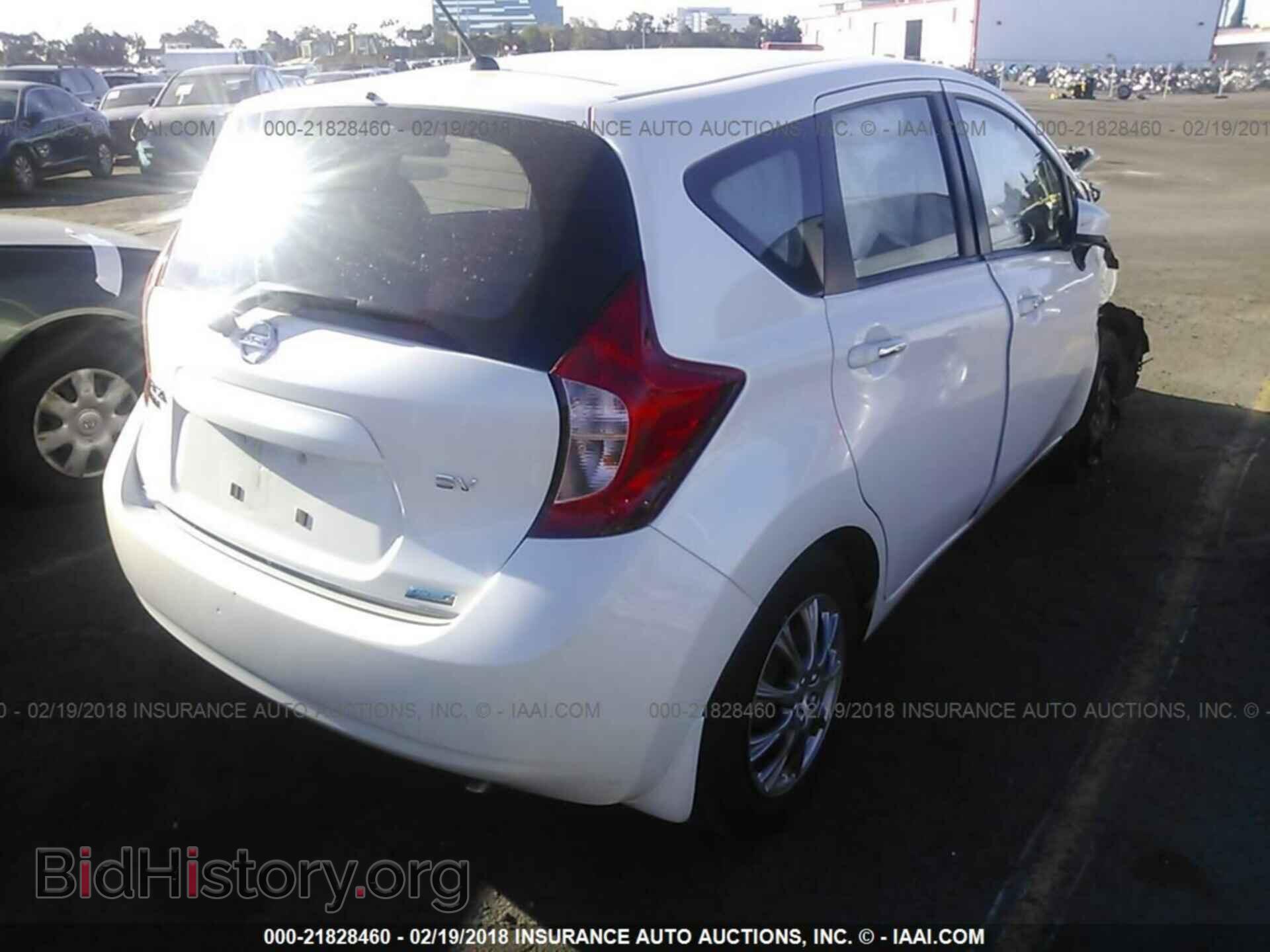 2015 Nissan Versa note - VIN: 3N1CE2CP1FL401087 - Фото 4