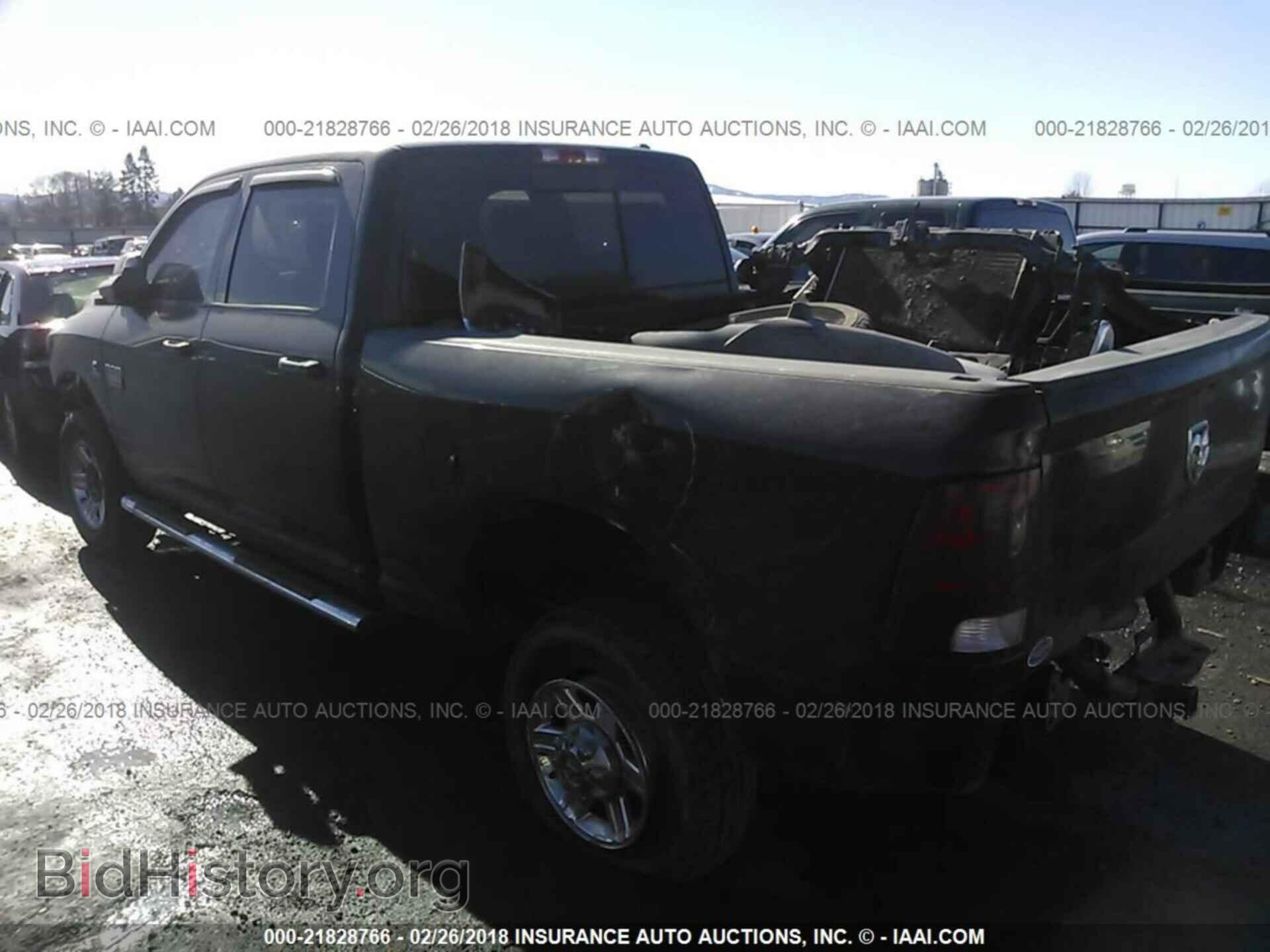 2012 Dodge Ram 3500 - VIN: 3C63D3DL3CG207951 - Фото 3