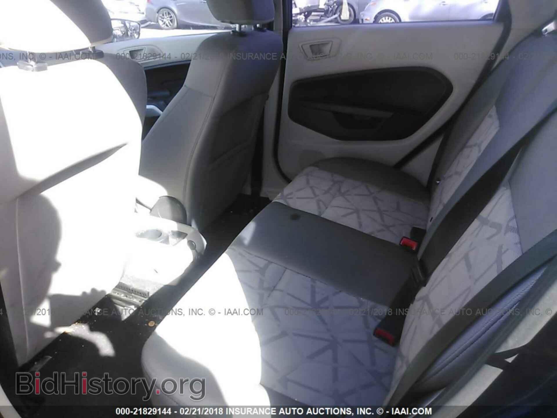 2012 Ford Fiesta - VIN: 3FADP4EJ9CM165266 - Photo 8