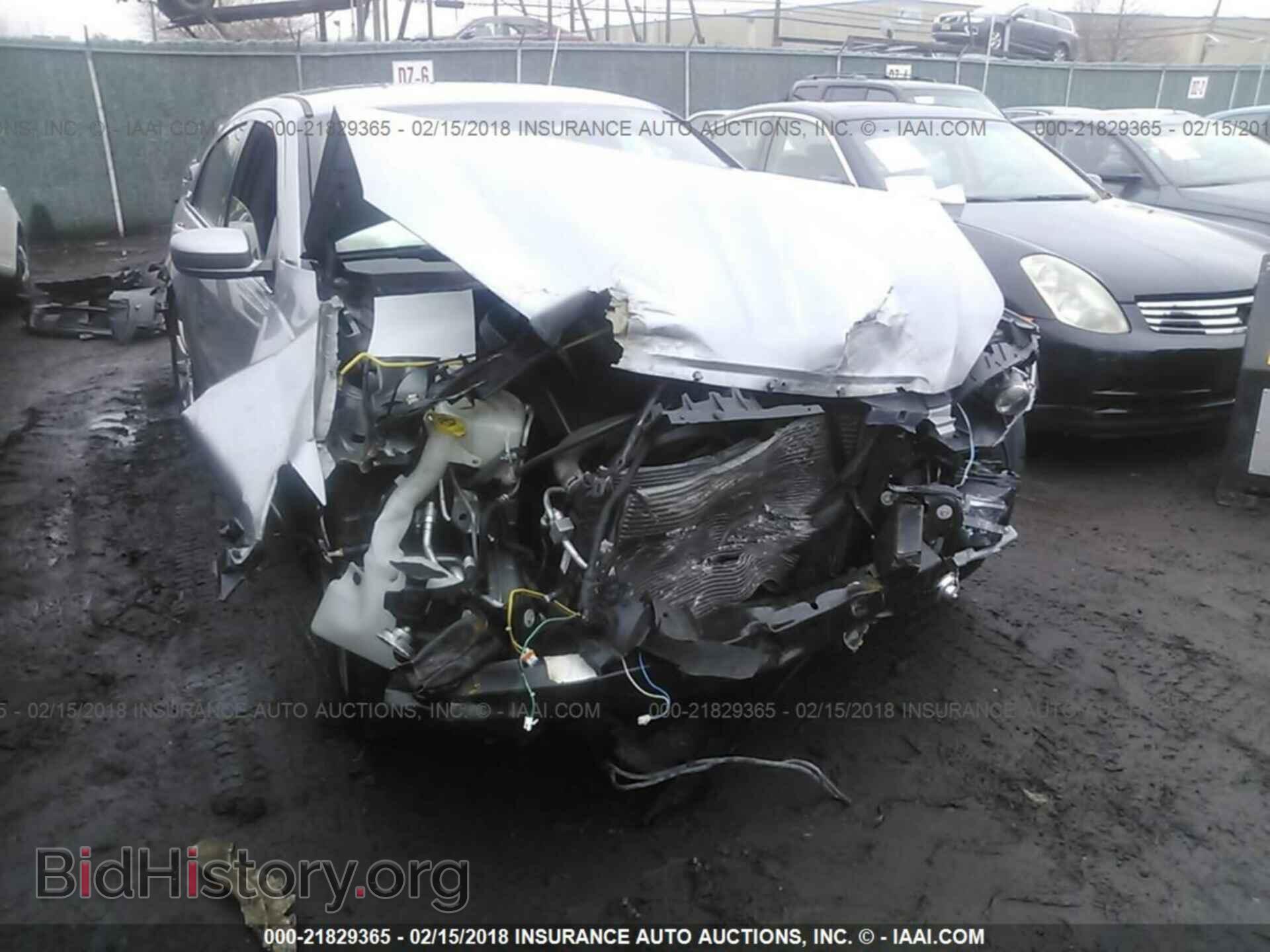 2014 Chrysler 200 - VIN: 1C3CCBBB0EN119938 - Photo 6