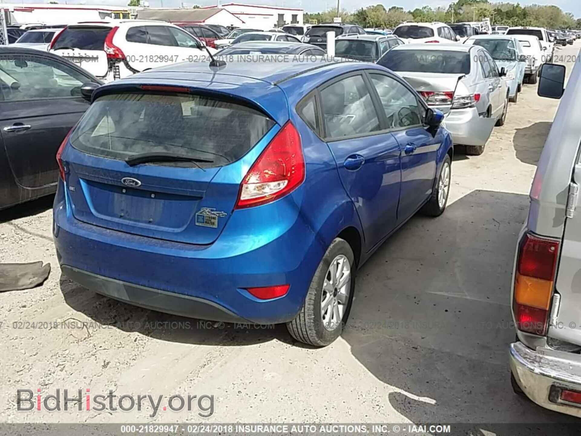 2011 Ford Fiesta - VIN: 3FADP4EJ1BM156155 - Фото 4