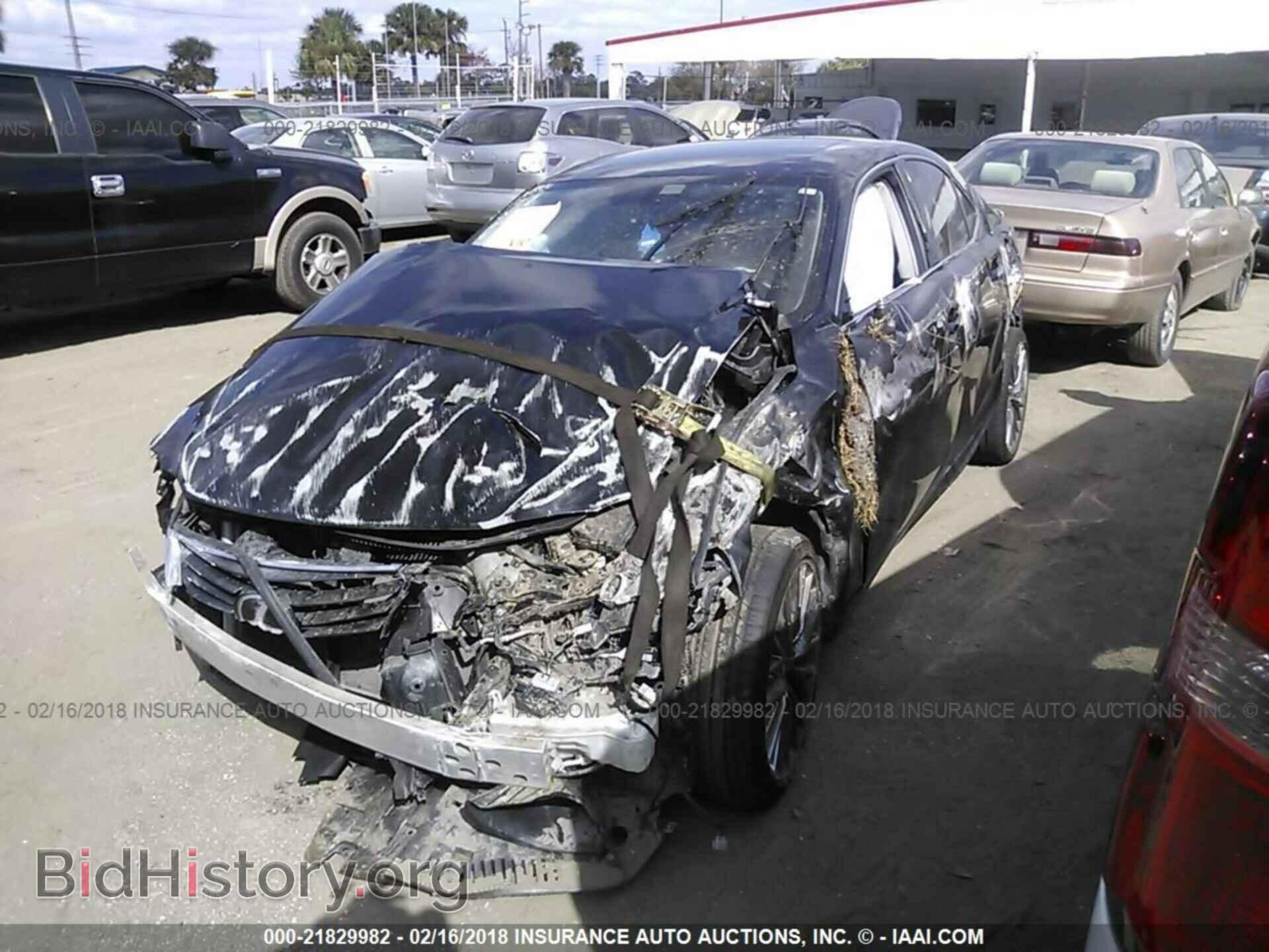 2014 Lexus Is - VIN: JTHBF1D21E5020226 - Фото 2