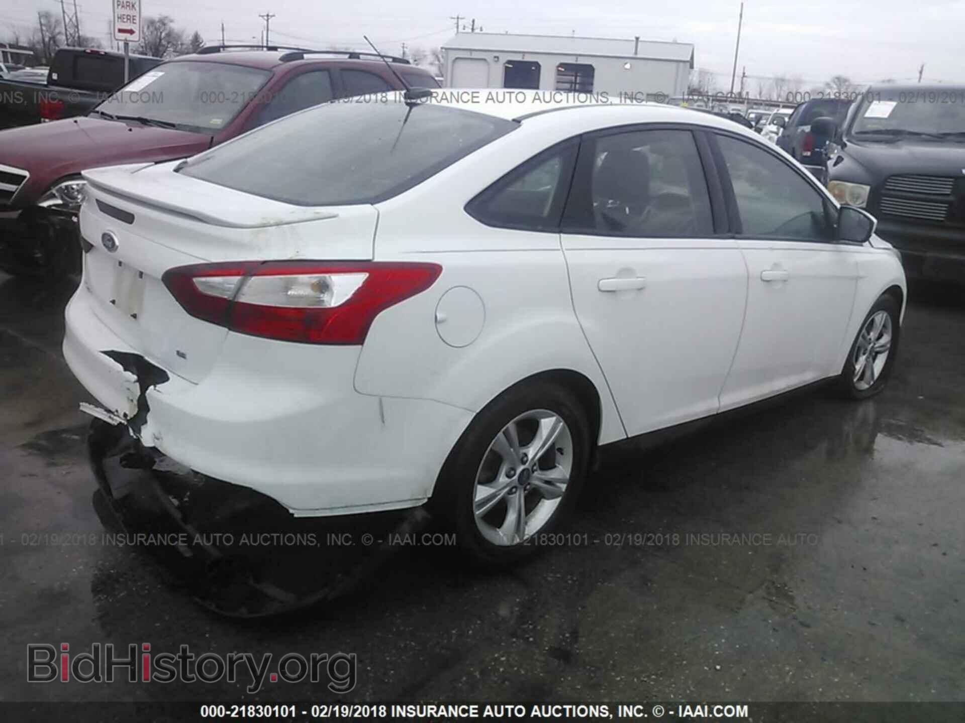 2012 Ford Focus - VIN: 1FAHP3F20CL290046 - Фото 4