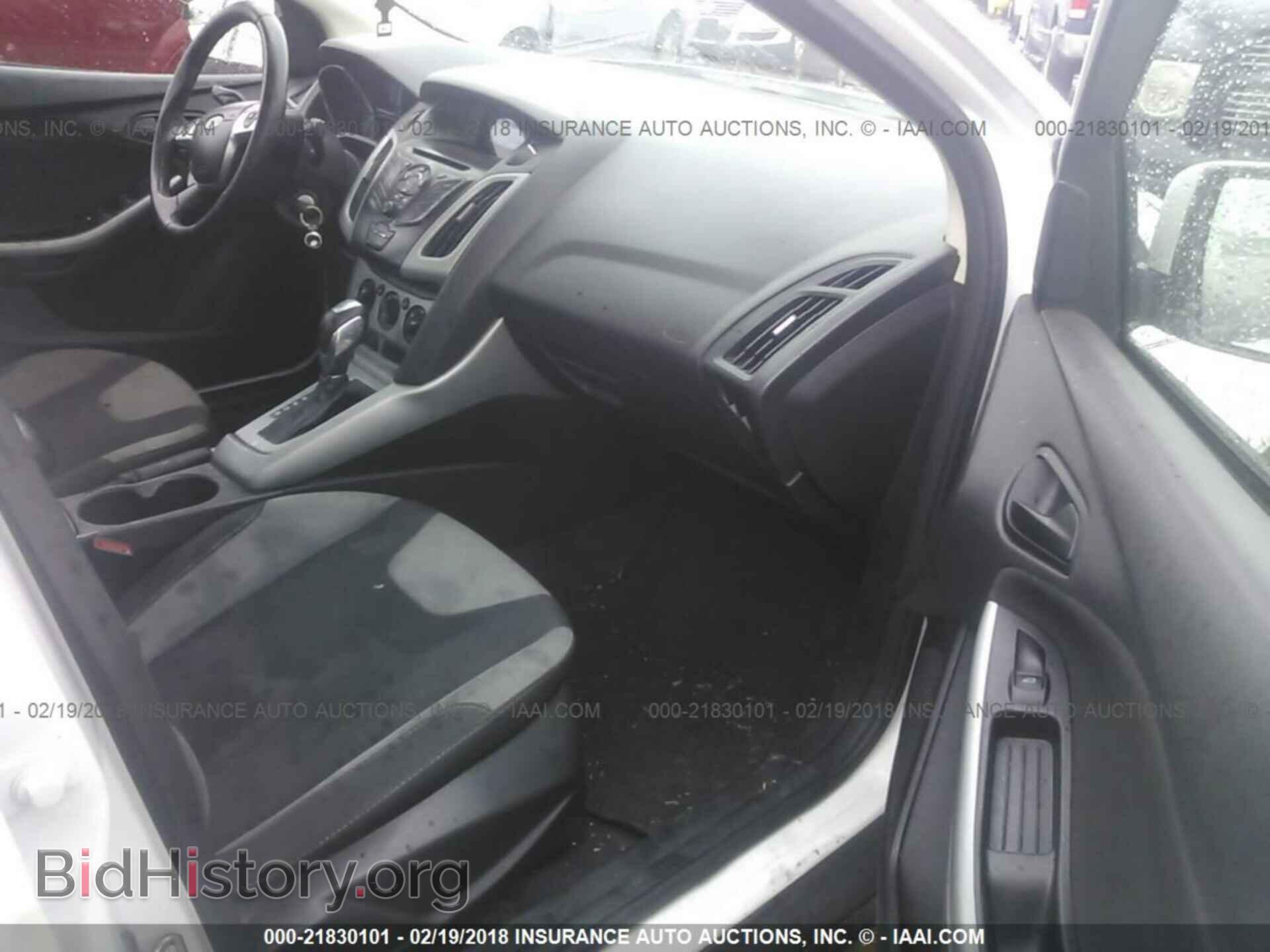 2012 Ford Focus - VIN: 1FAHP3F20CL290046 - Фото 5