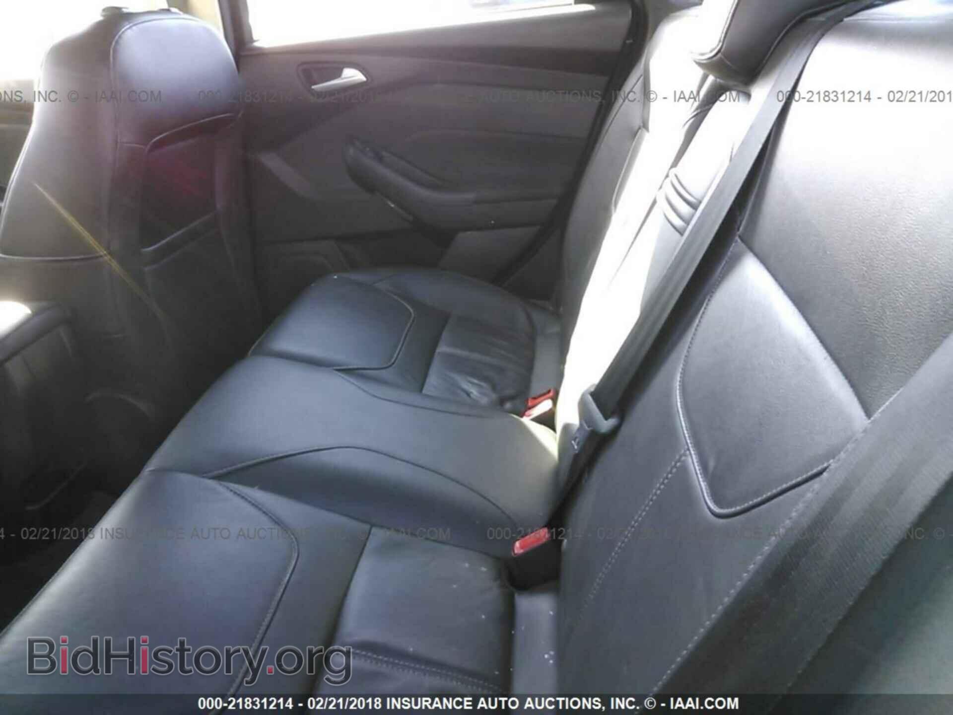 2016 Ford Focus - VIN: 1FADP3F2XGL399117 - Photo 8
