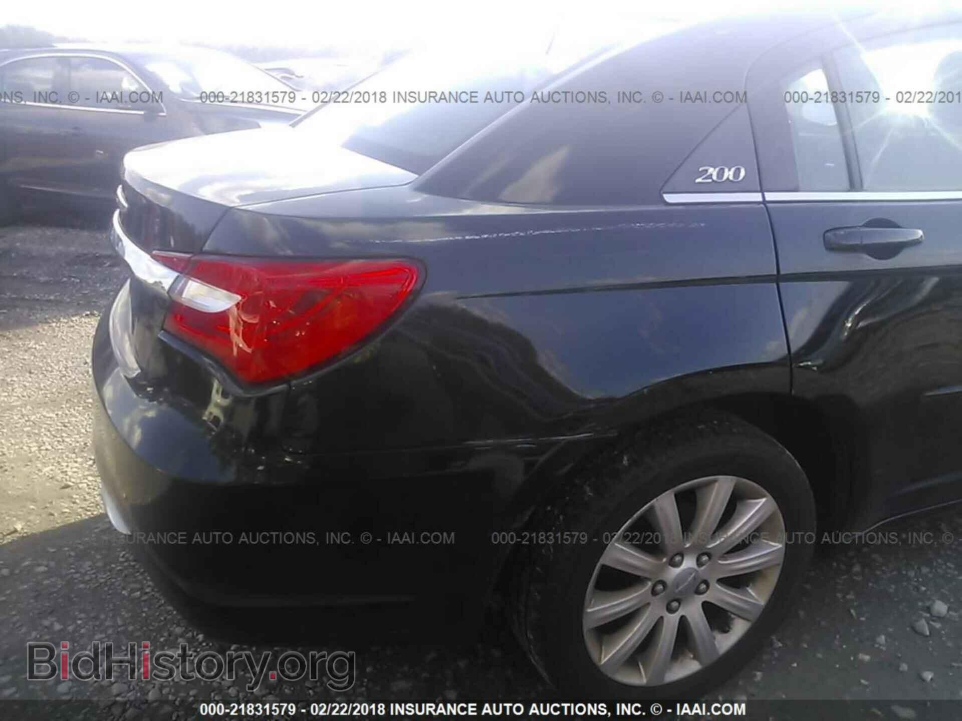2013 Chrysler 200 - VIN: 1C3CCBBB3DN639436 - Фото 6