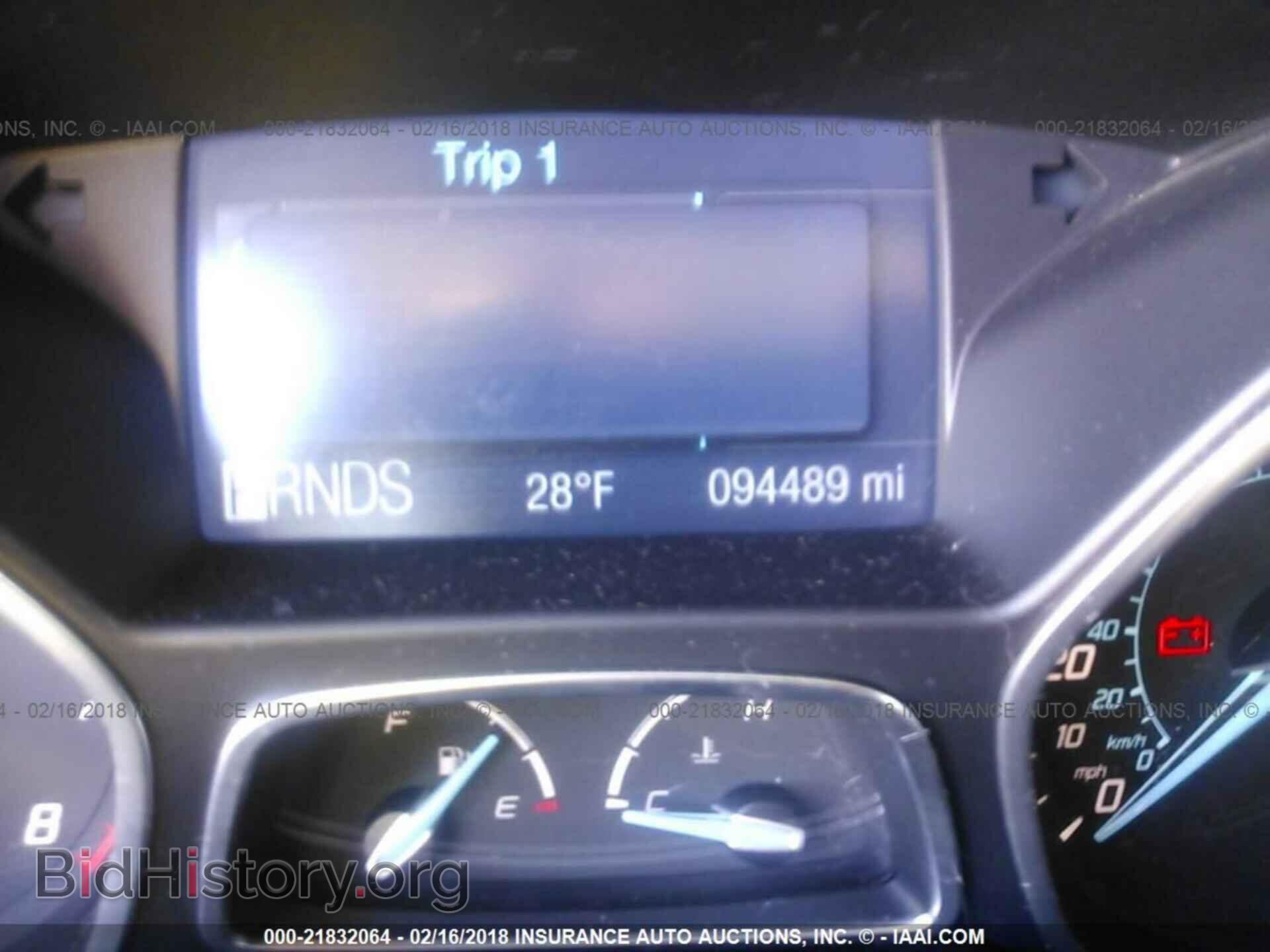 2012 Ford Focus - VIN: 1FAHP3H29CL185082 - Photo 7
