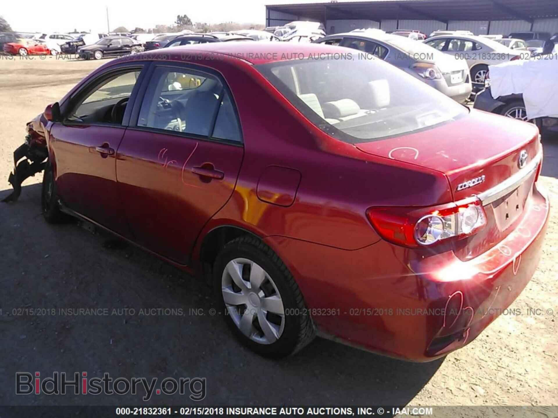 2012 Toyota Corolla - VIN: 2T1BU4EEXCC771102 - Photo 3