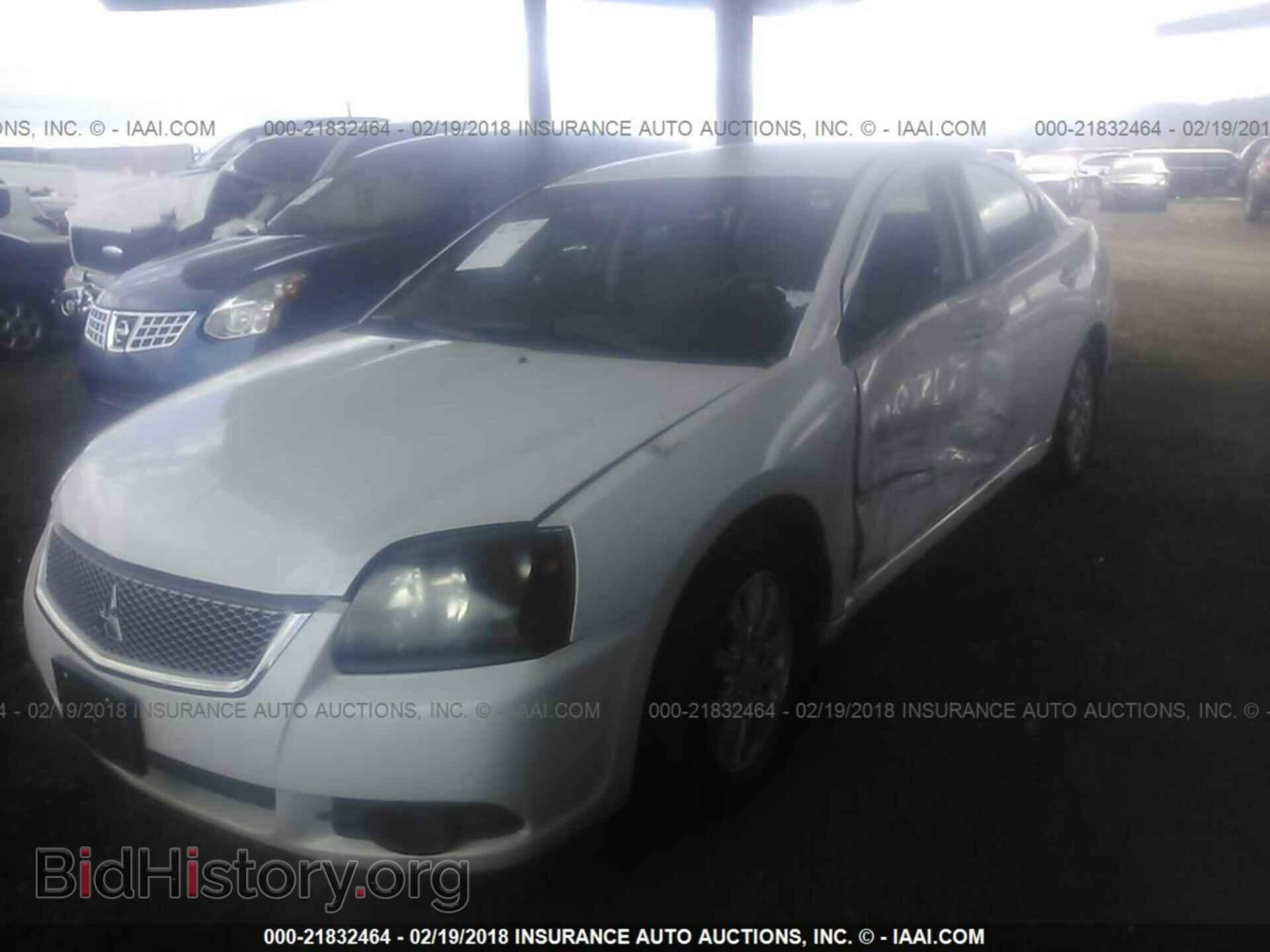 2011 Mitsubishi Galant - VIN: 4A32B2FF2BE023051 - Фото 2