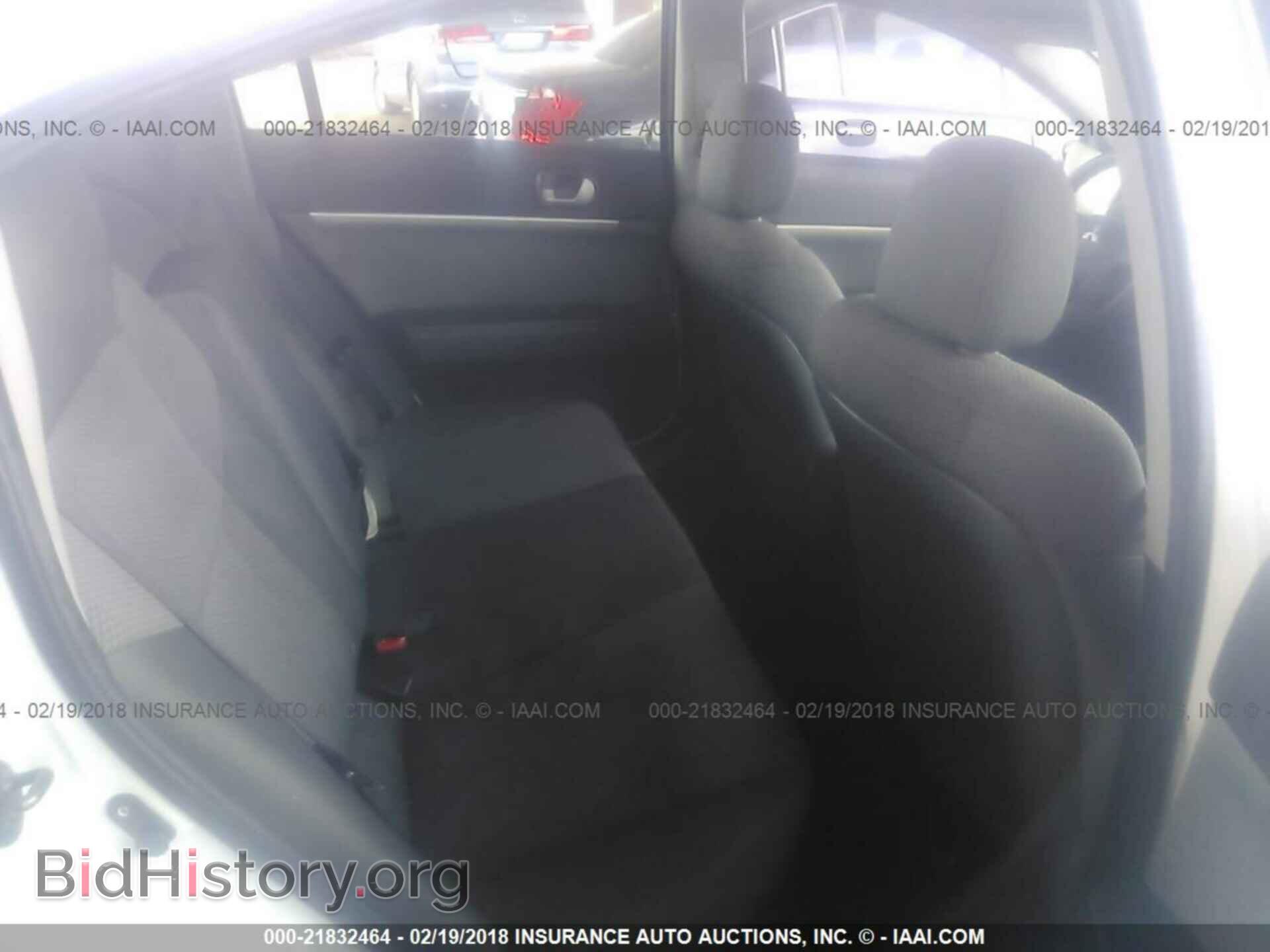2011 Mitsubishi Galant - VIN: 4A32B2FF2BE023051 - Фото 8
