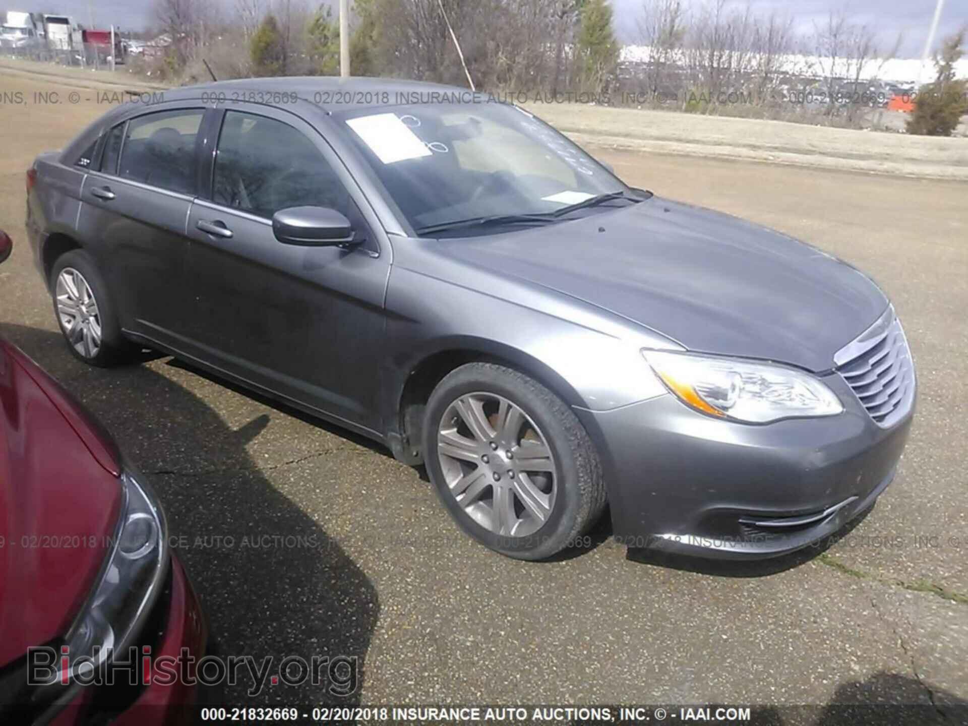 Фотография 1C3CCBAB4DN671359 - Chrysler 200 2013