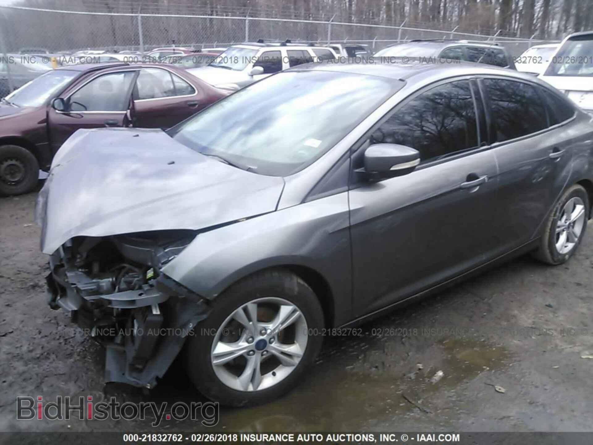 2014 Ford Focus - VIN: 1FADP3F26EL282437 - Photo 2