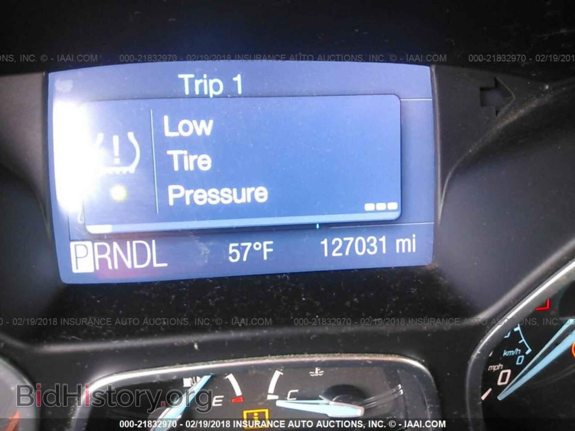 2012 Ford Focus - VIN: 1FAHP3F21CL216117 - Photo 7