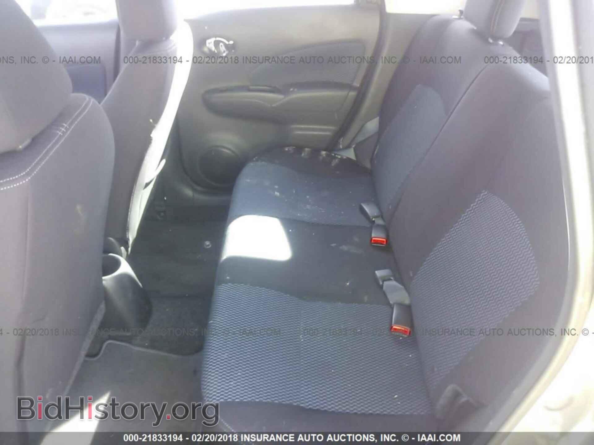 2017 Nissan Versa note - VIN: 3N1CE2CP3HL377409 - Photo 8
