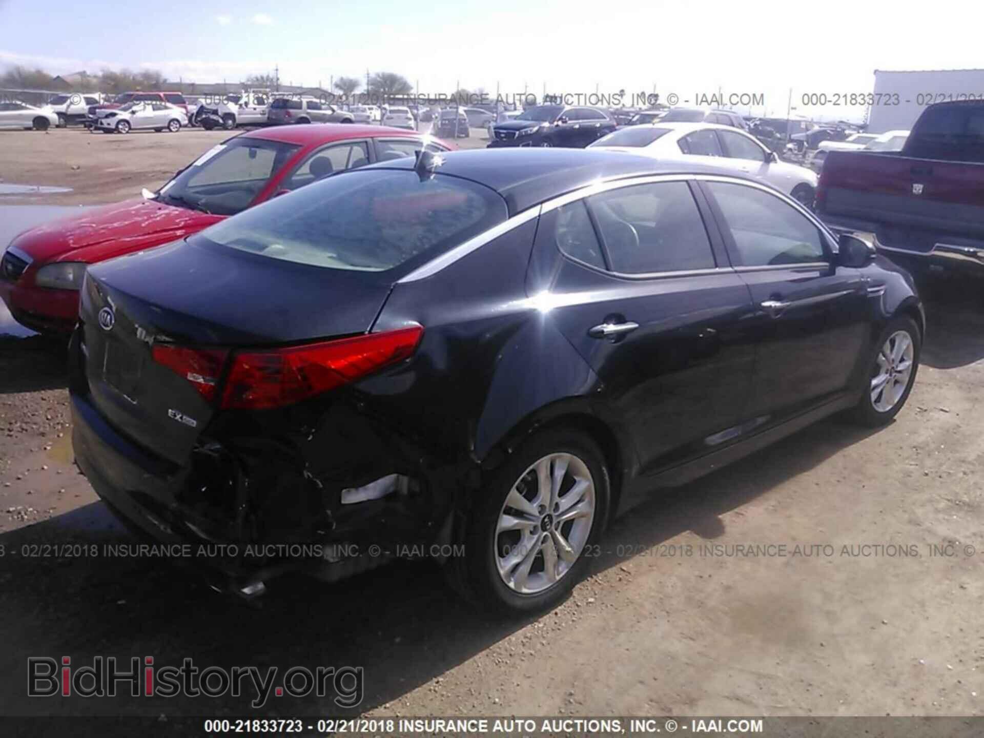 2011 Kia Optima - VIN: KNAGN4A78B5112227 - Фото 4