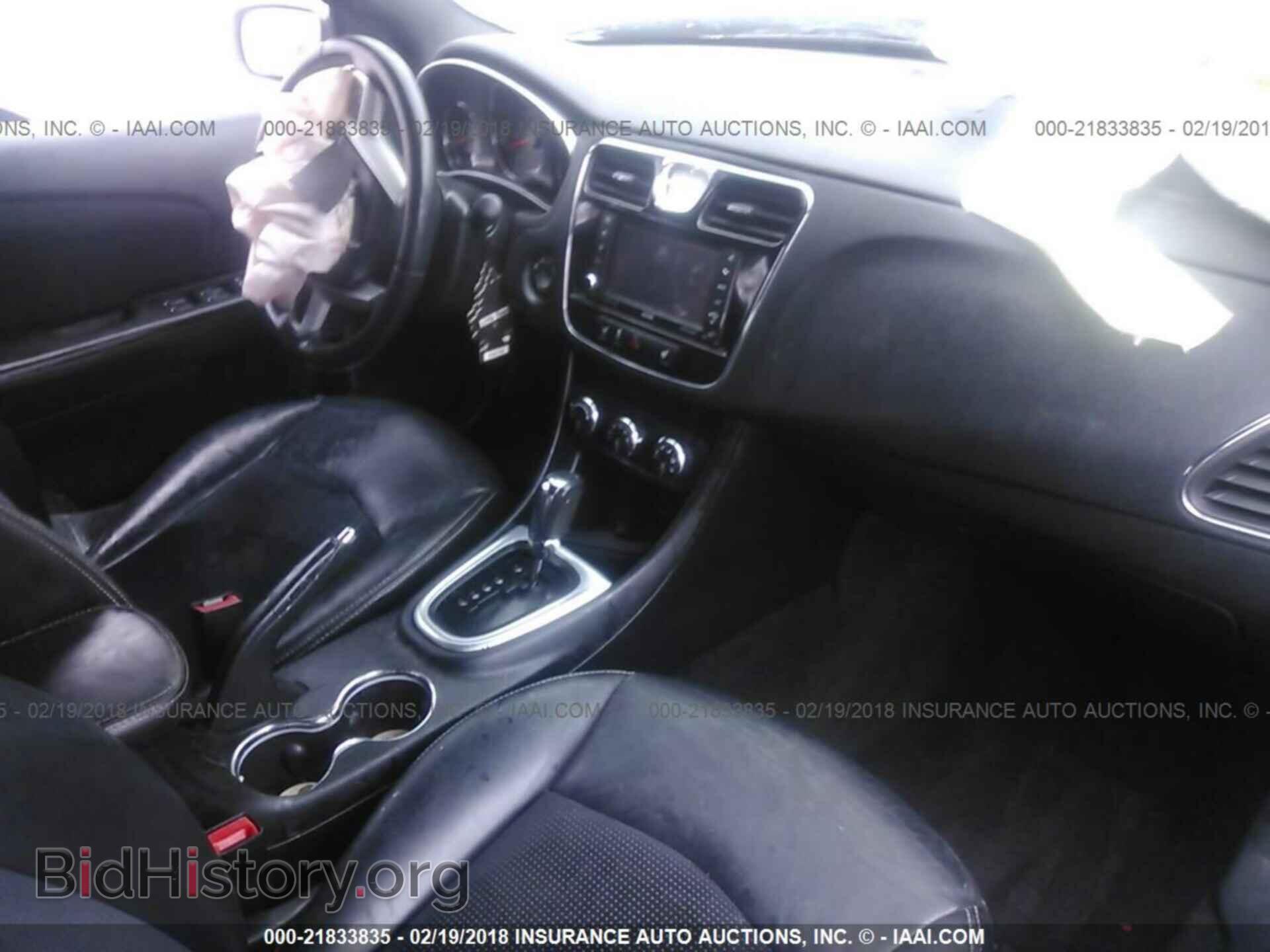 2013 Chrysler 200 - VIN: 1C3CCBCG5DN618033 - Фото 5