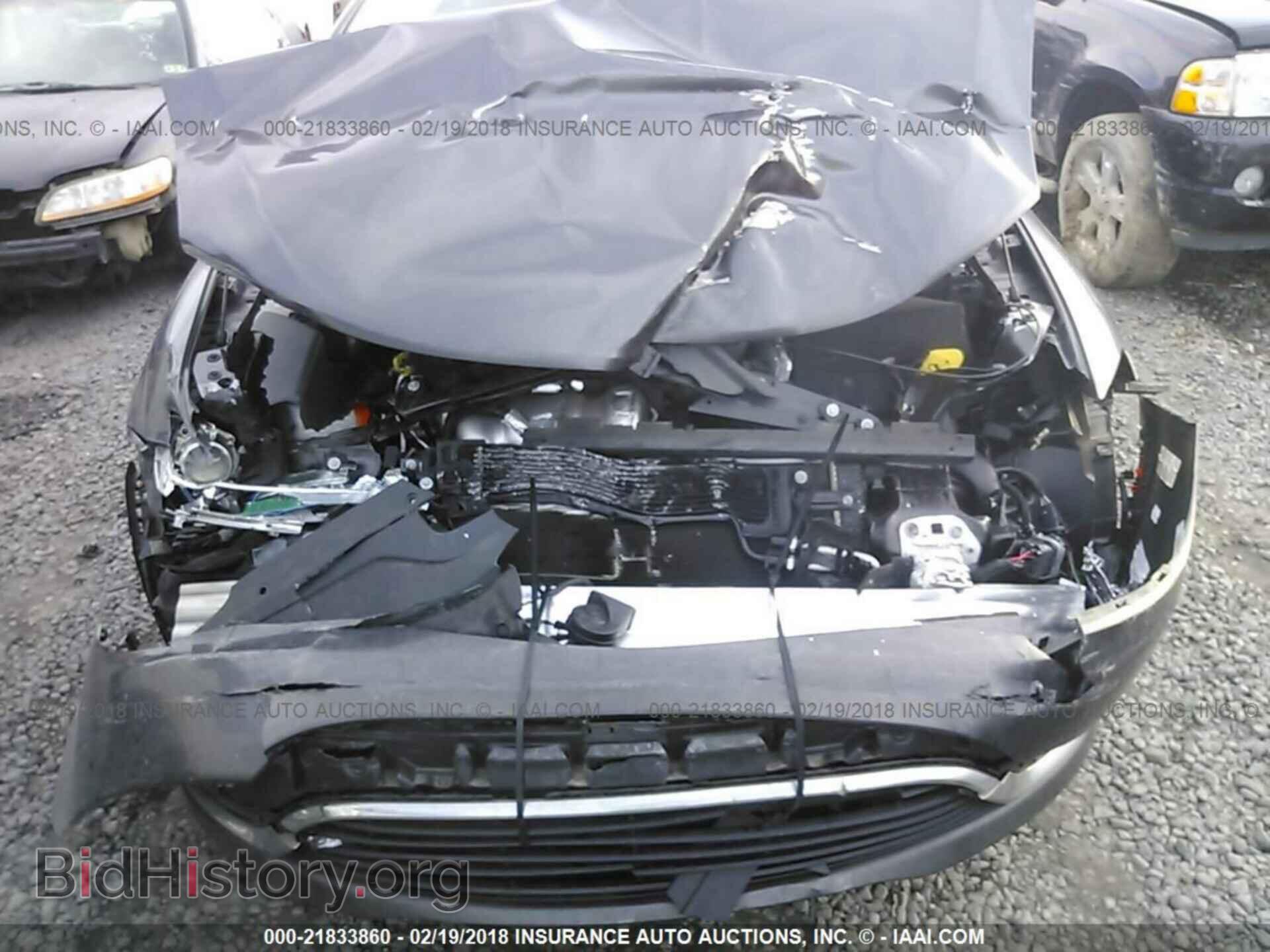 2016 Chrysler 200 - VIN: 1C3CCCAB7GN112947 - Photo 6