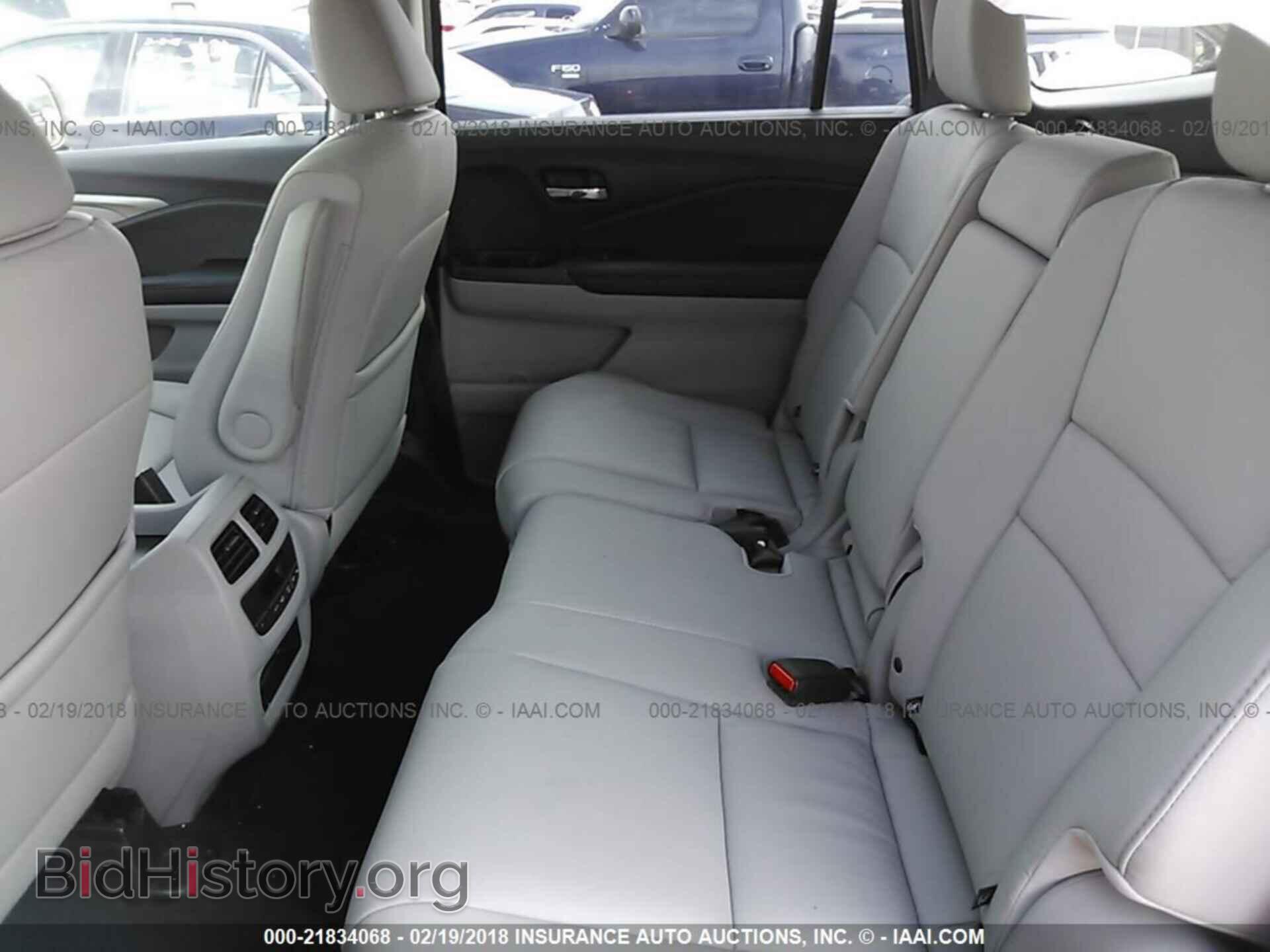 2017 Honda Pilot - VIN: 5FNYF6H51HB066767 - Photo 8