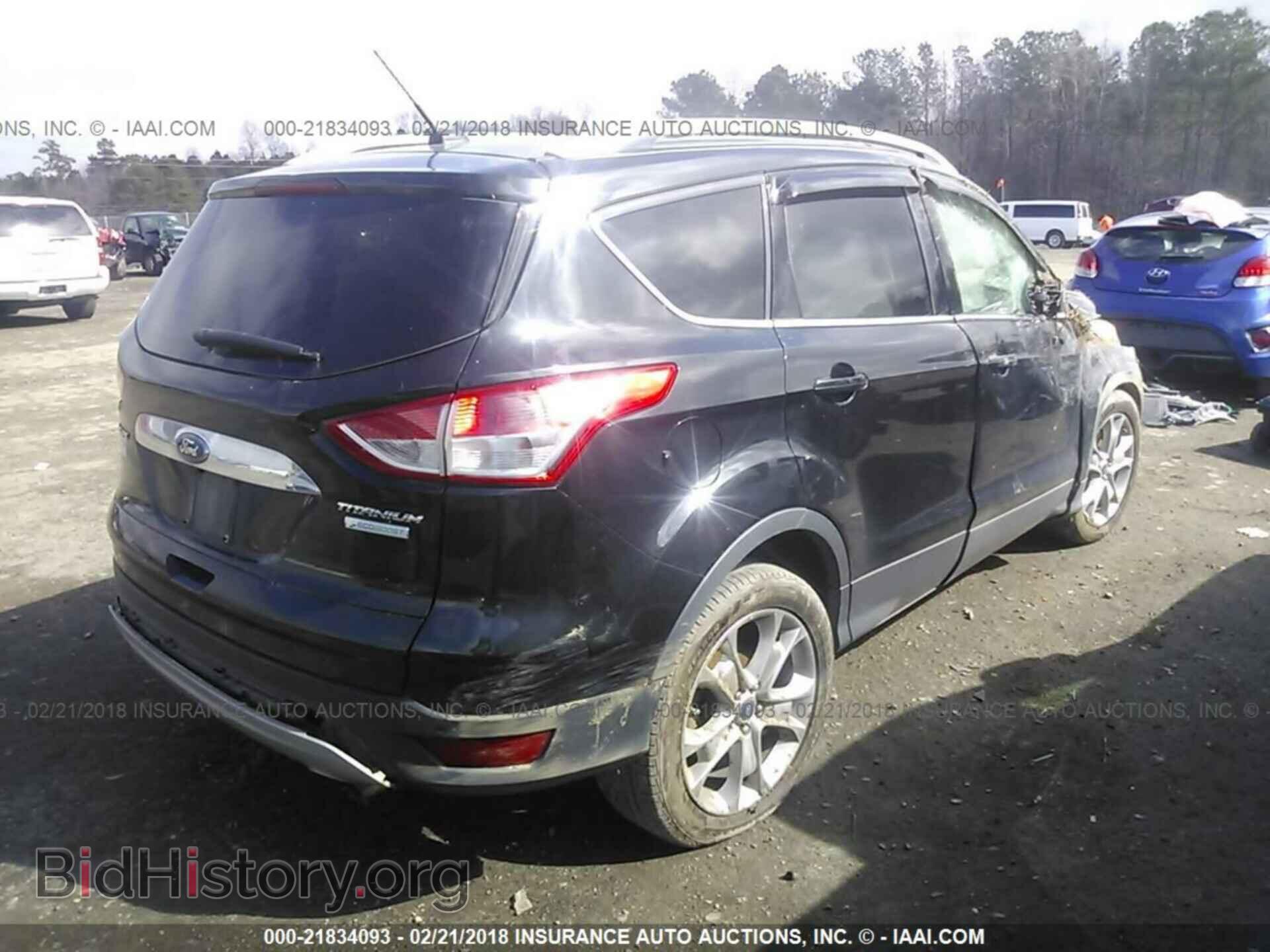 2015 Ford Escape - VIN: 1FMCU0J95FUA68872 - Фото 4