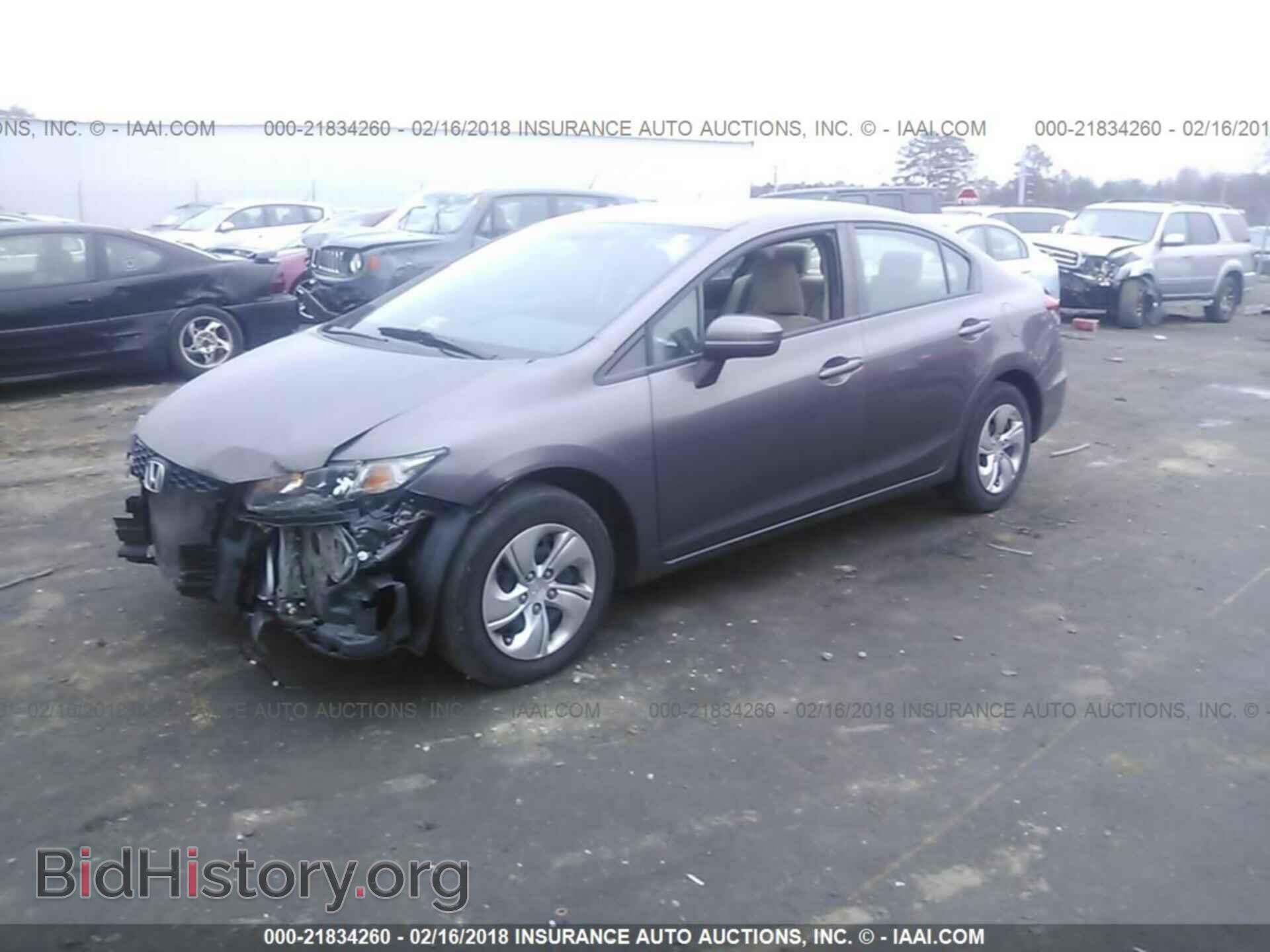 2014 Honda Civic - VIN: 19XFB2F5XEE068825 - Фото 2