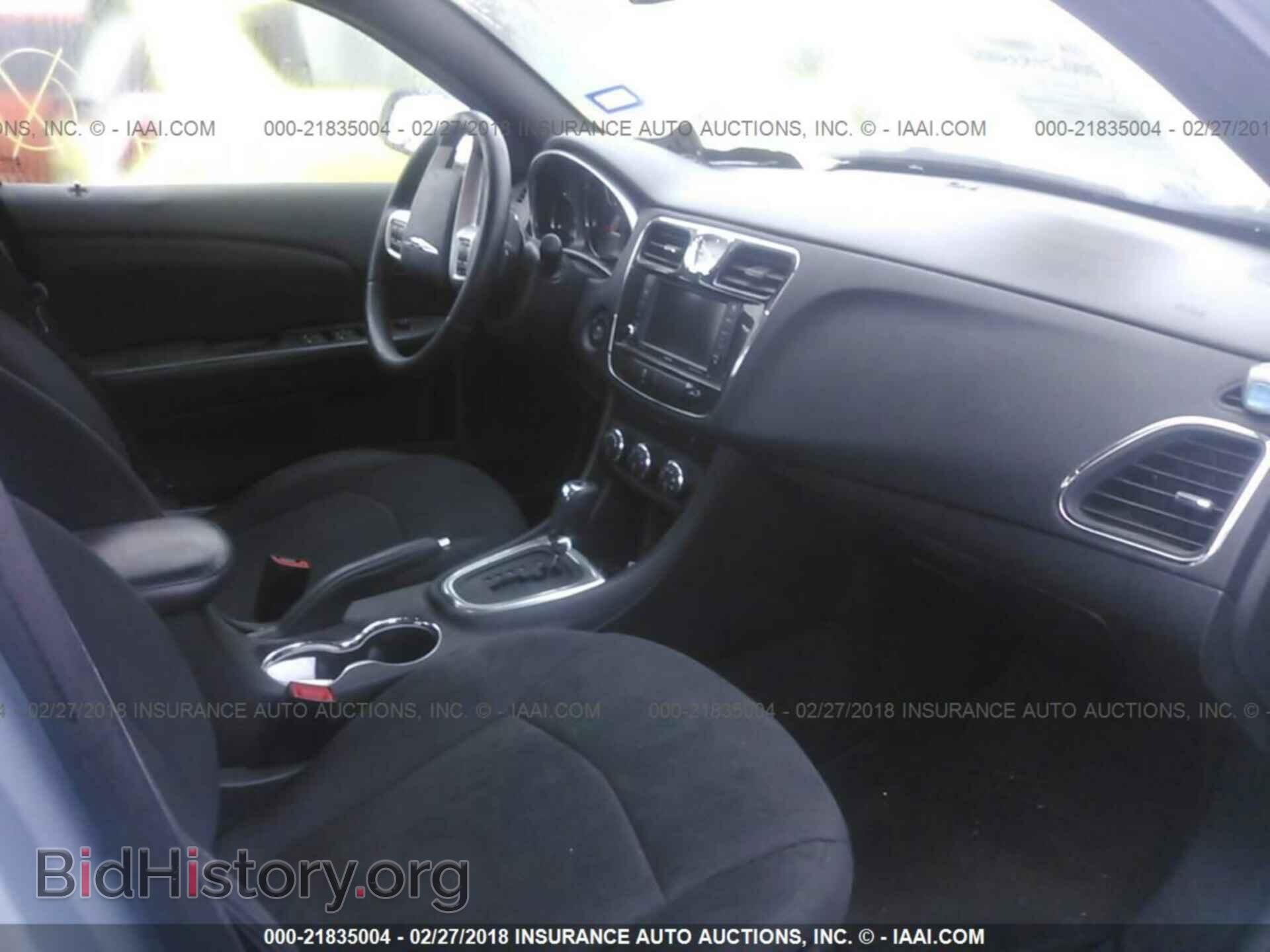 2013 Chrysler 200 - VIN: 1C3CCBBB3DN500939 - Фото 5