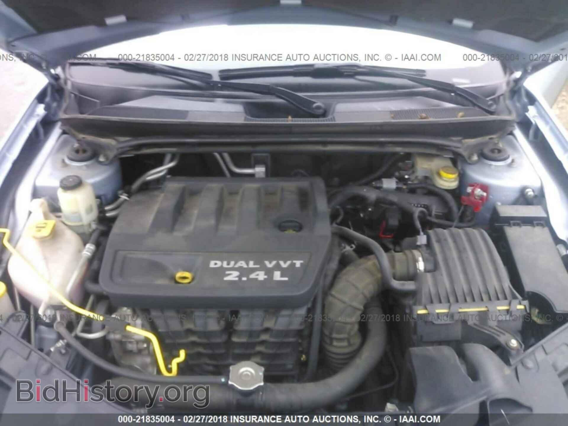 2013 Chrysler 200 - VIN: 1C3CCBBB3DN500939 - Фото 10