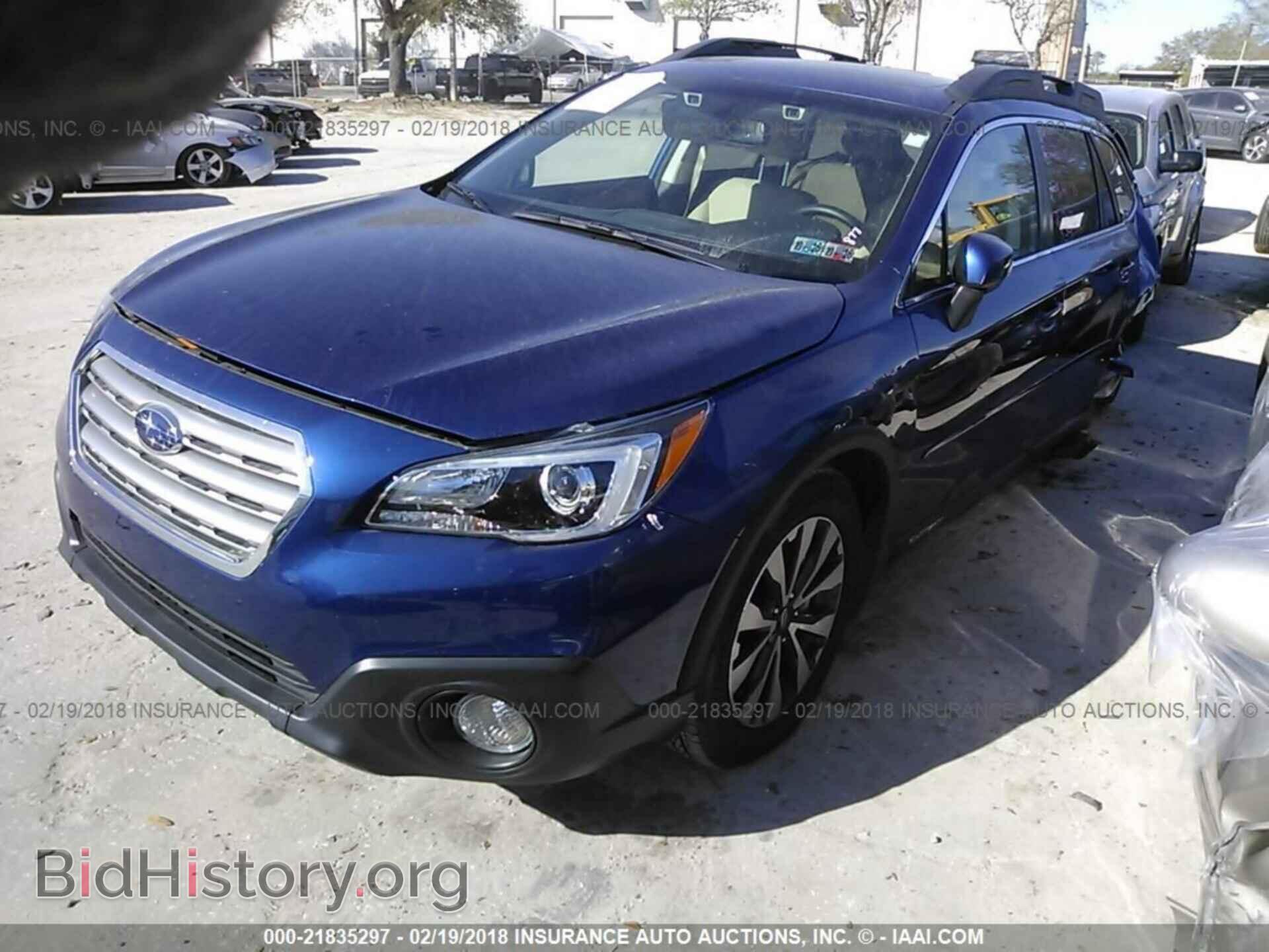 2016 Subaru Outback - VIN: 4S4BSENC3G3244877 - Photo 2