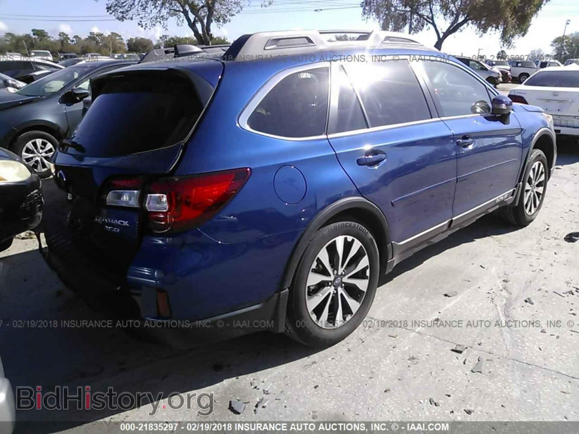 2016 Subaru Outback - VIN: 4S4BSENC3G3244877 - Photo 4