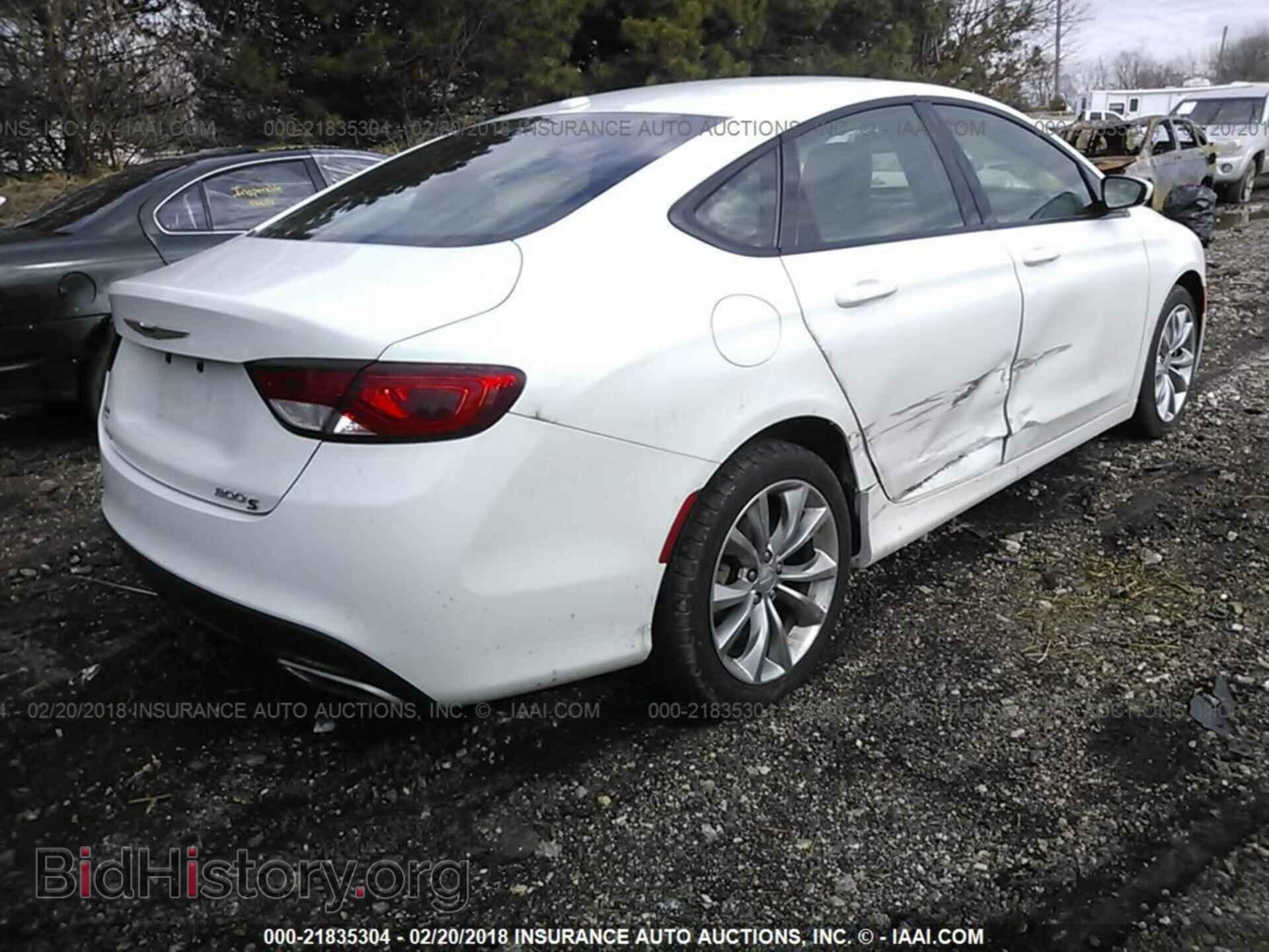 2015 Chrysler 200 - VIN: 1C3CCCBB1FN657913 - Photo 4