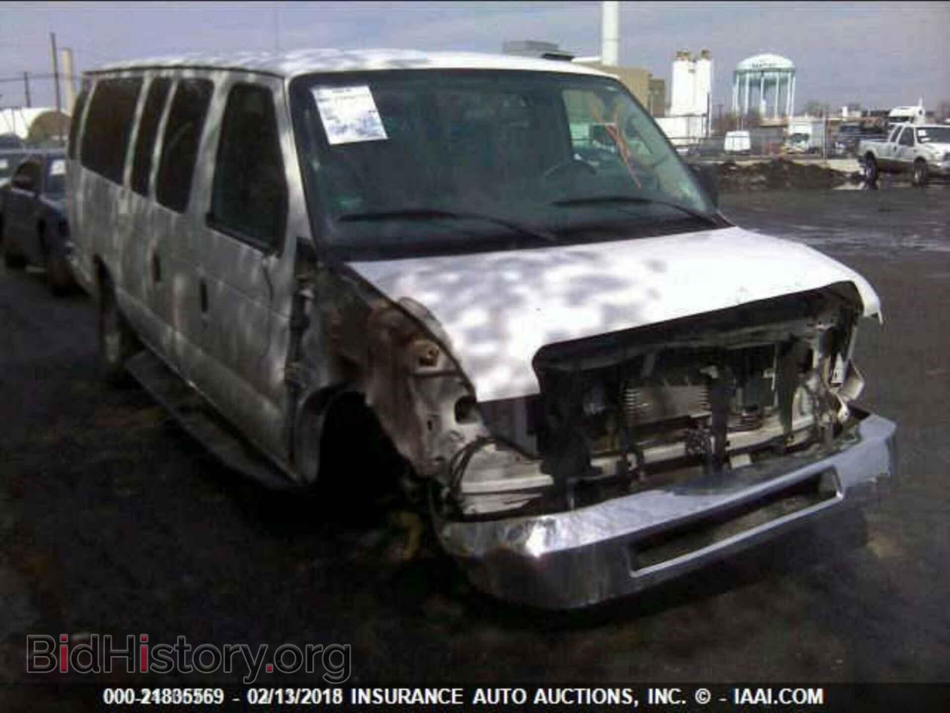 Photo 1FBSS3BL6BDA85101 - Ford Econoline 2011