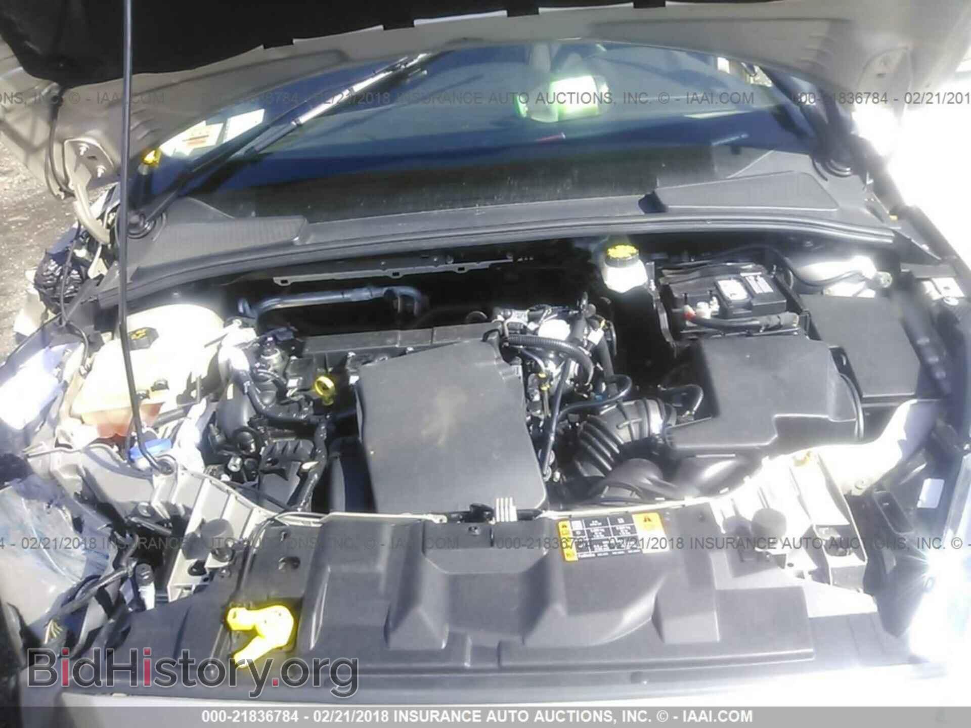 2017 Ford Focus - VIN: 1FADP3F24HL208731 - Photo 10