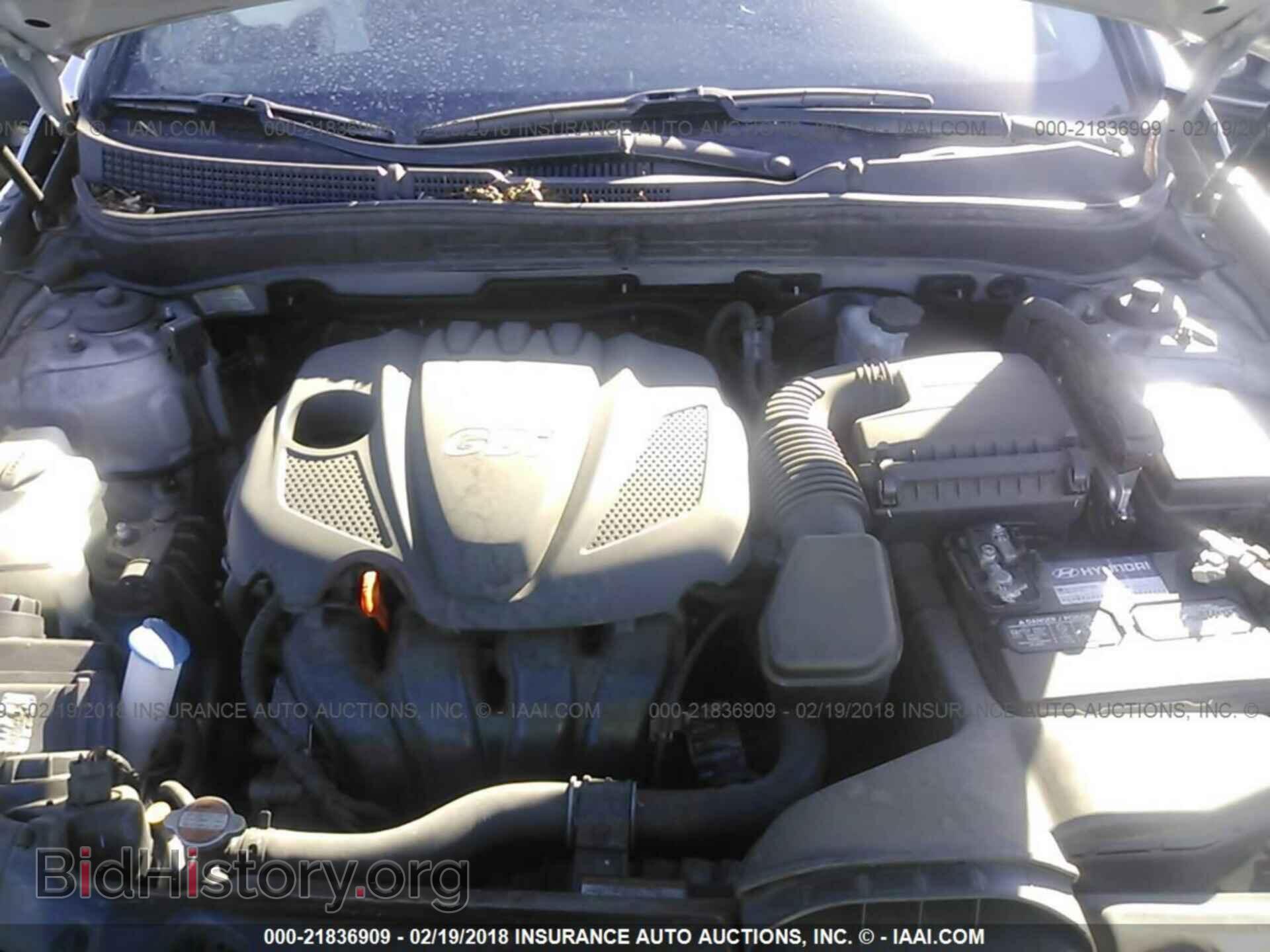 2012 Hyundai Sonata - VIN: 5NPEC4AC6CH500393 - Фото 10