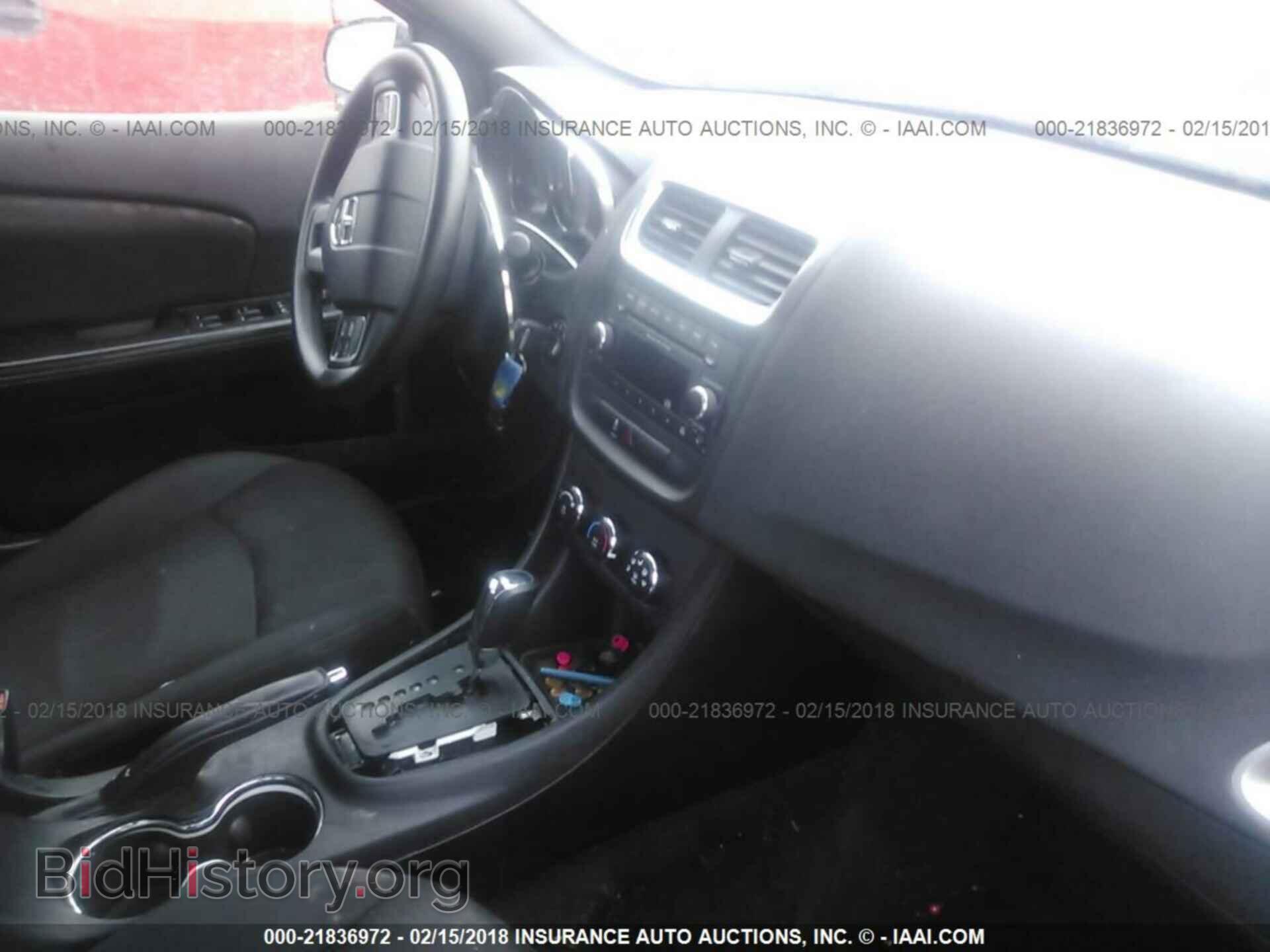 2014 Dodge Avenger - VIN: 1C3CDZAB2EN112951 - Photo 5