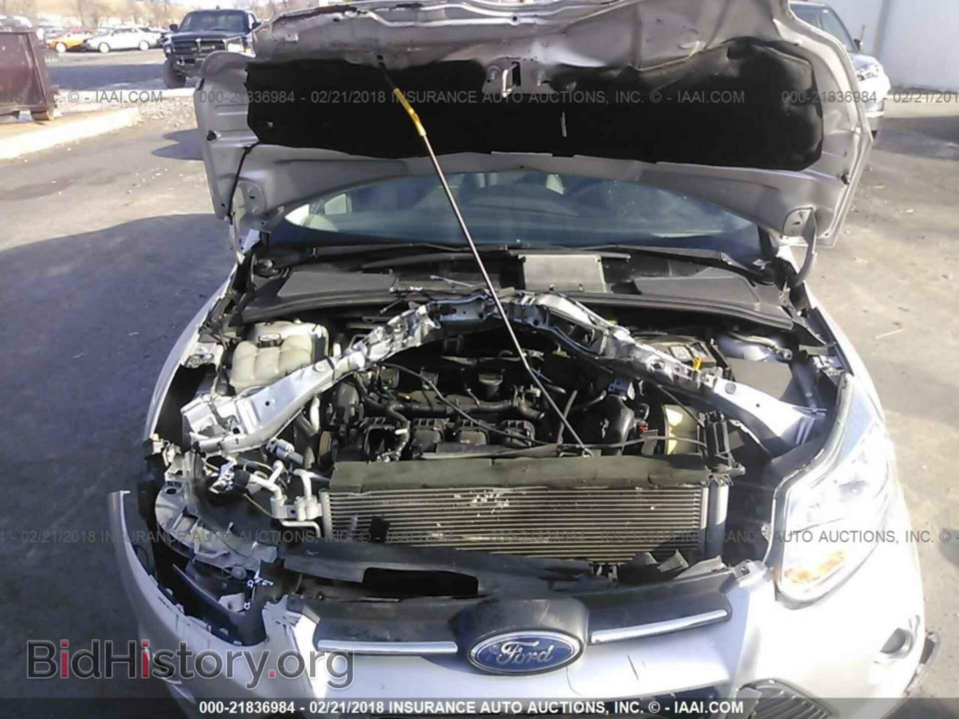 2012 Ford Focus - VIN: 1FAHP3F21CL196628 - Фото 10