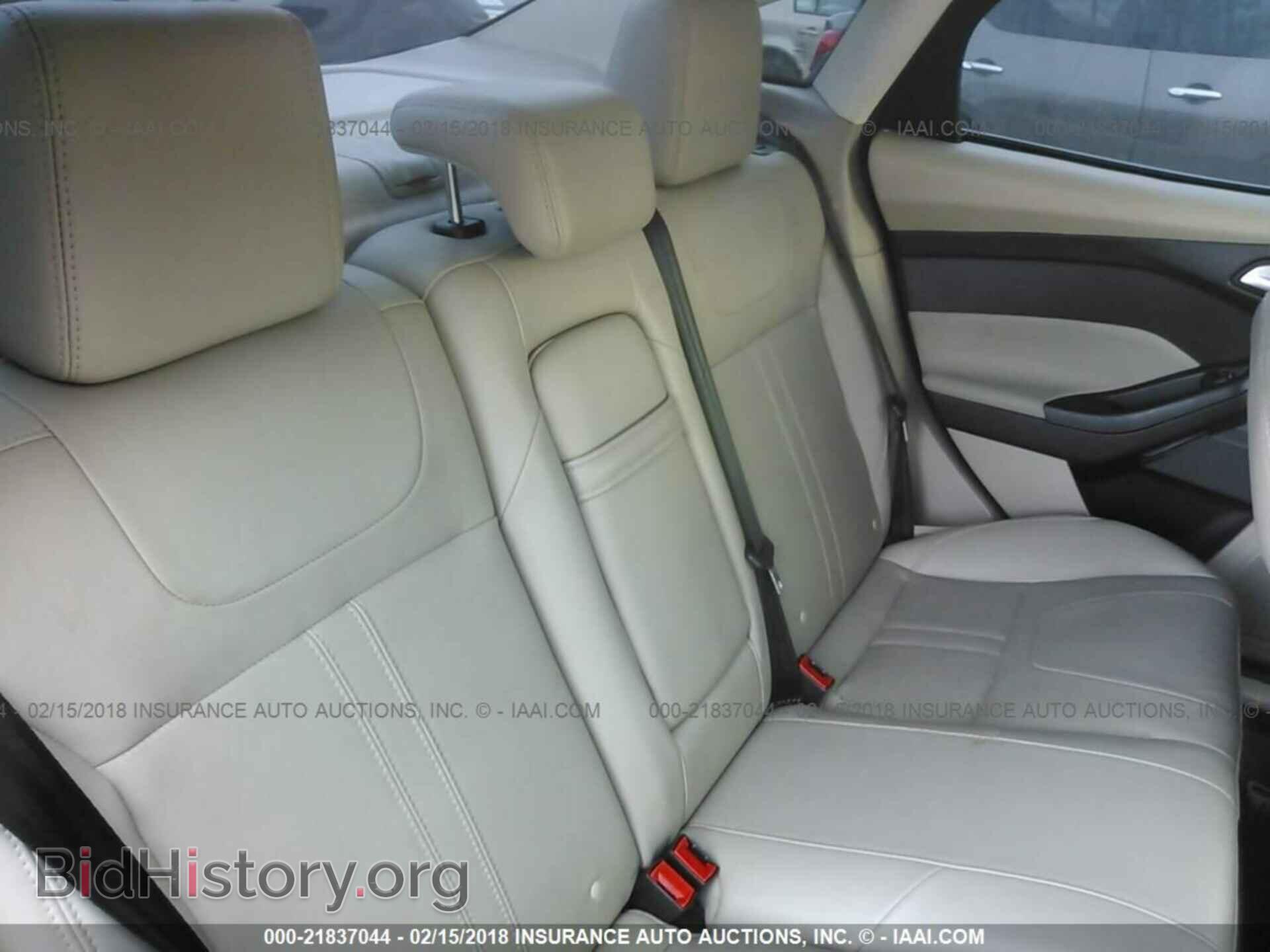 2012 Ford Focus - VIN: 1FAHP3H21CL477809 - Photo 8