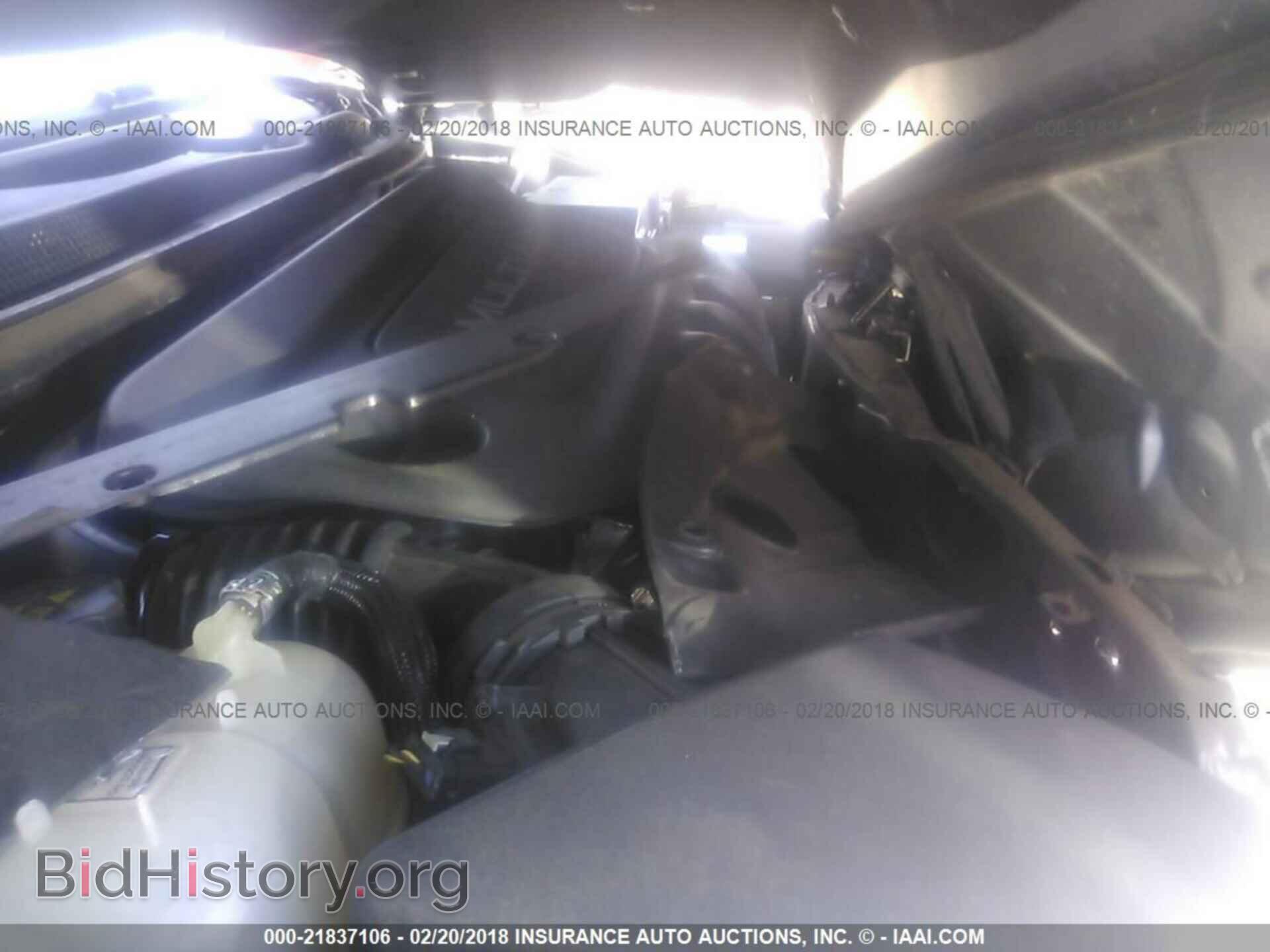 2015 Chrysler 200 - VIN: 1C3CCCAB2FN681235 - Photo 10