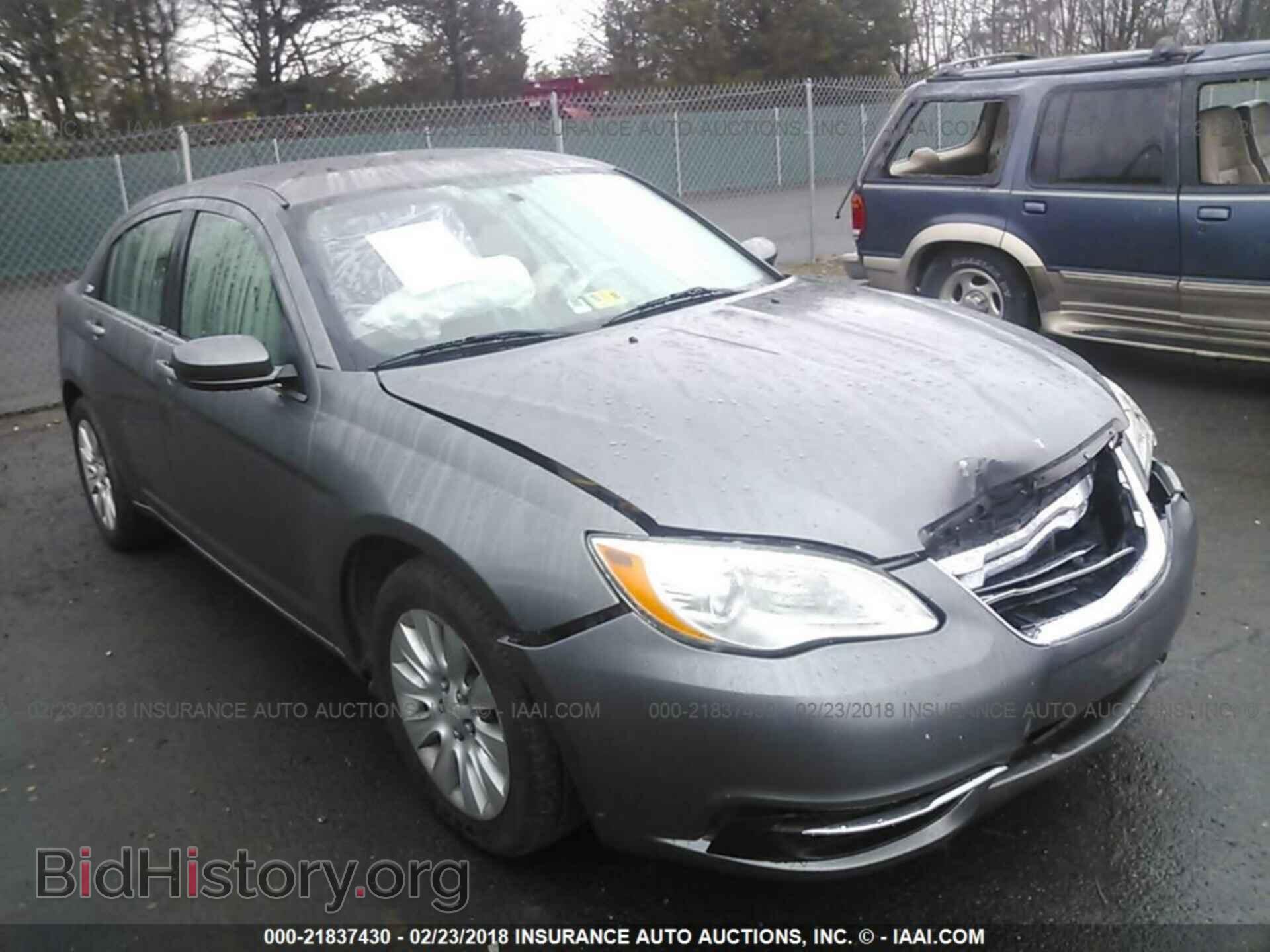 Фотография 1C3CCBAB7CN291723 - Chrysler 200 2012