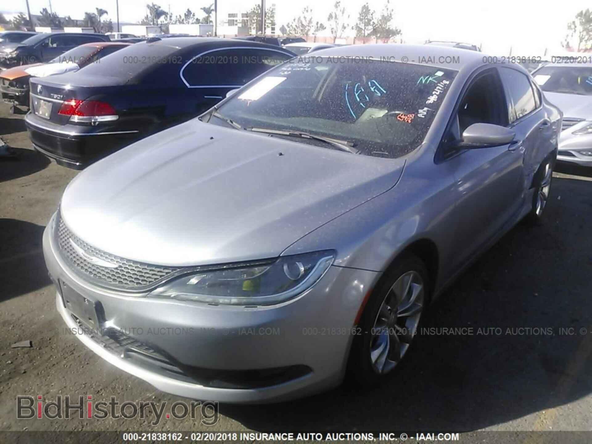2015 Chrysler 200 - VIN: 1C3CCCBB7FN595983 - Photo 2