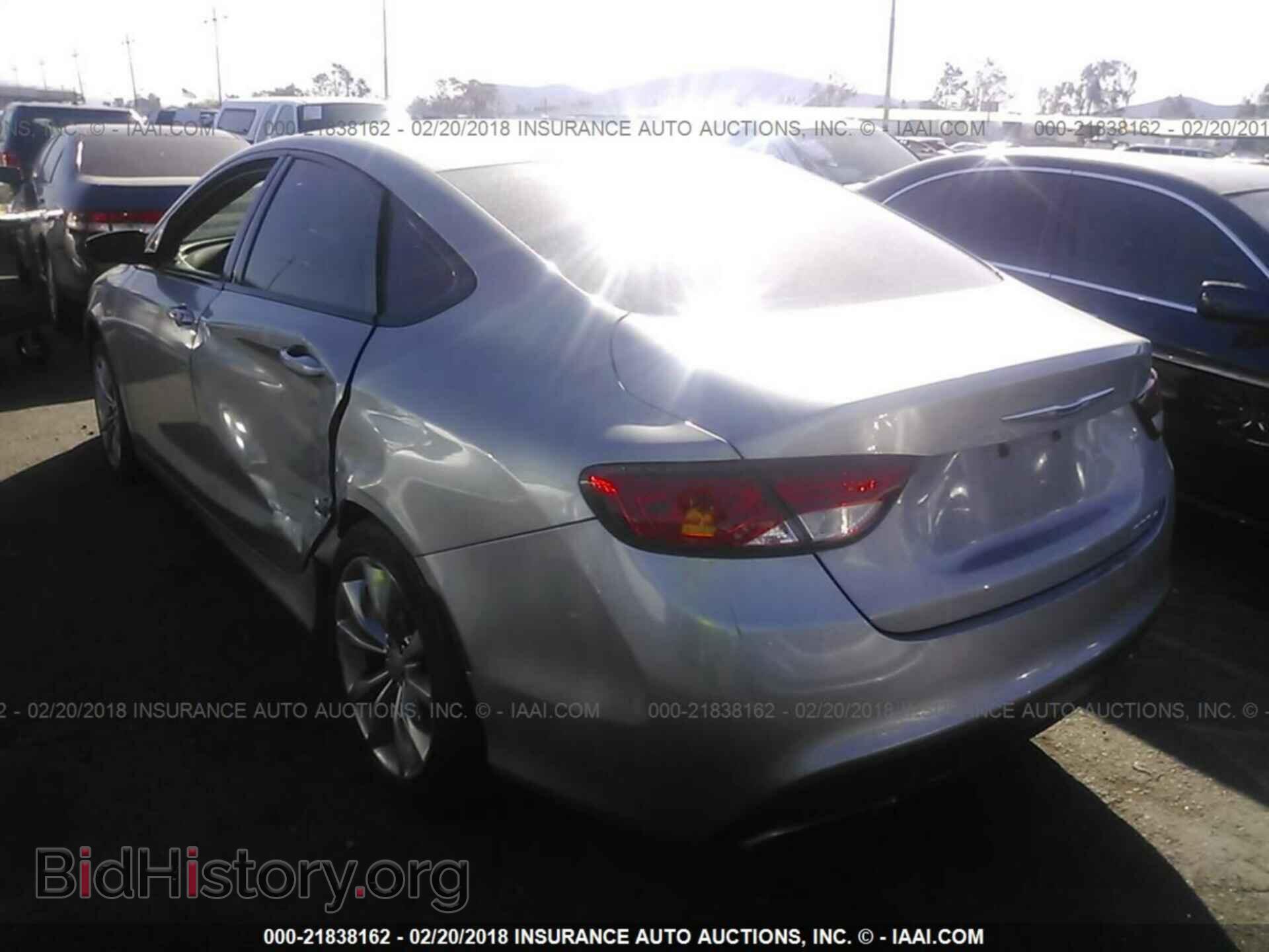 2015 Chrysler 200 - VIN: 1C3CCCBB7FN595983 - Photo 3