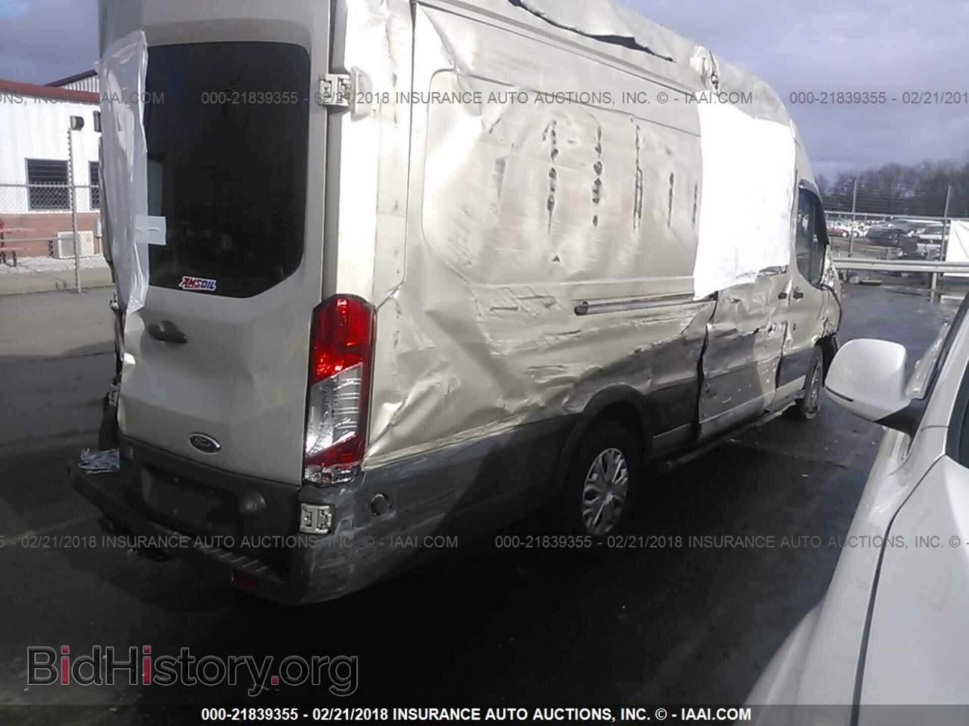 2017 Ford Transit - VIN: 1FTBW3XG5HKB12384 - Фото 4