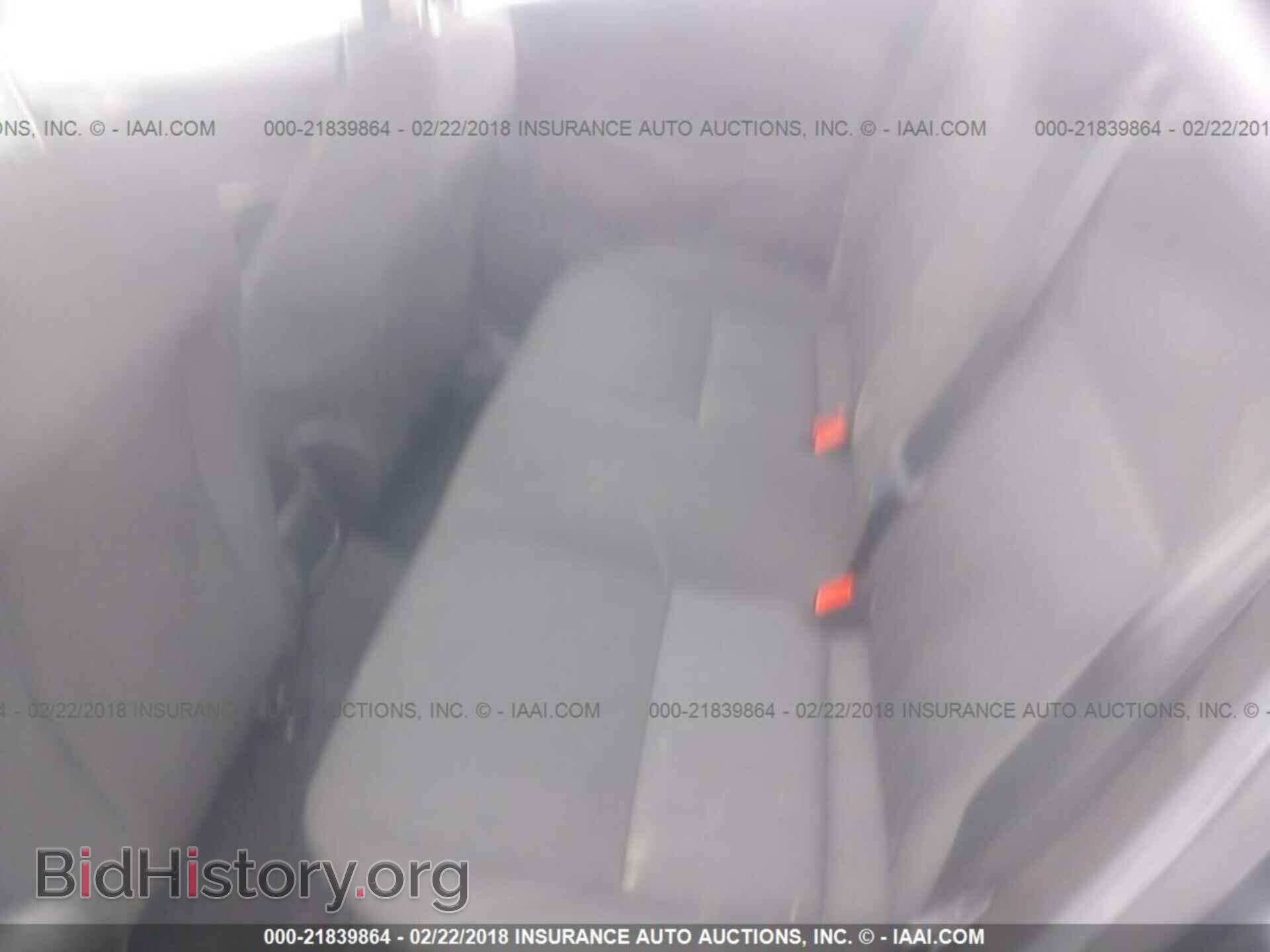 2017 Ford Focus - VIN: 1FADP3E27HL203878 - Photo 8