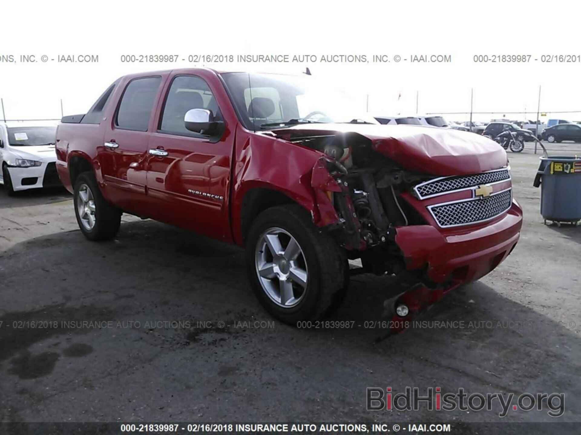 Photo 3GNMCFE00CG101762 - Chevrolet Avalanche 2012