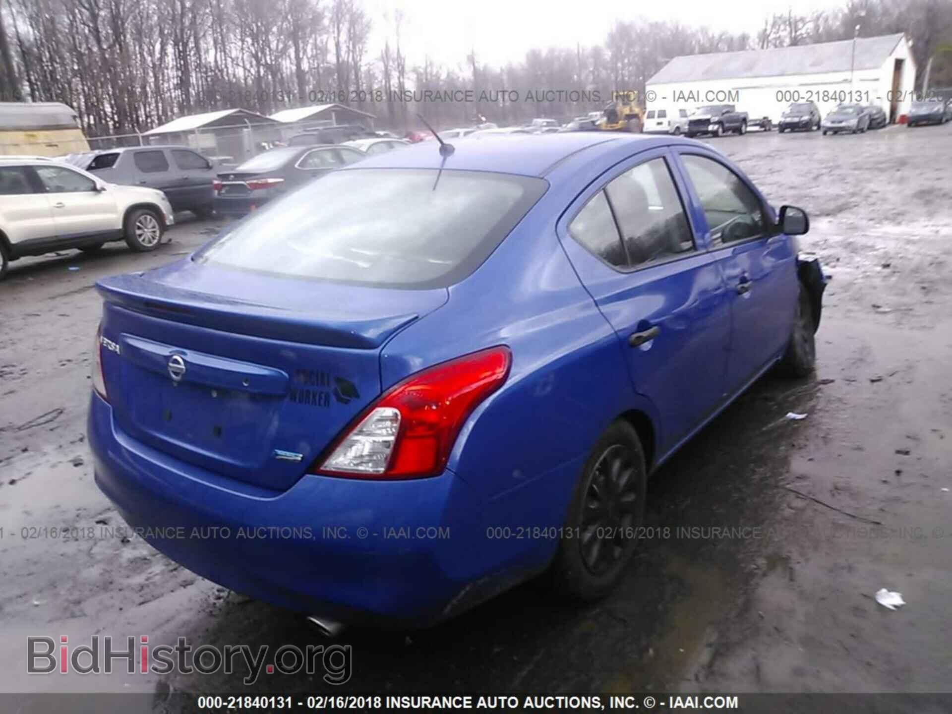2014 Nissan Versa - VIN: 3N1CN7AP2EL855105 - Фото 4