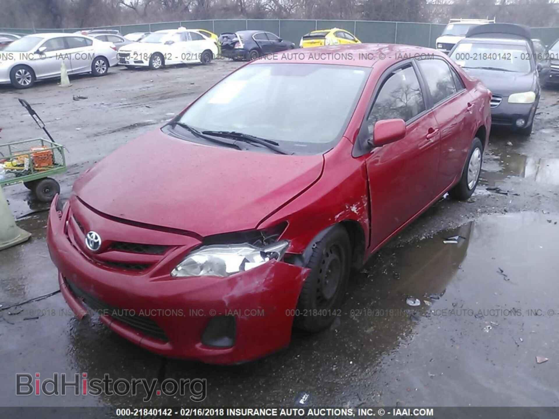 2011 Toyota Corolla - VIN: 2T1BU4EE3BC700516 - Photo 2