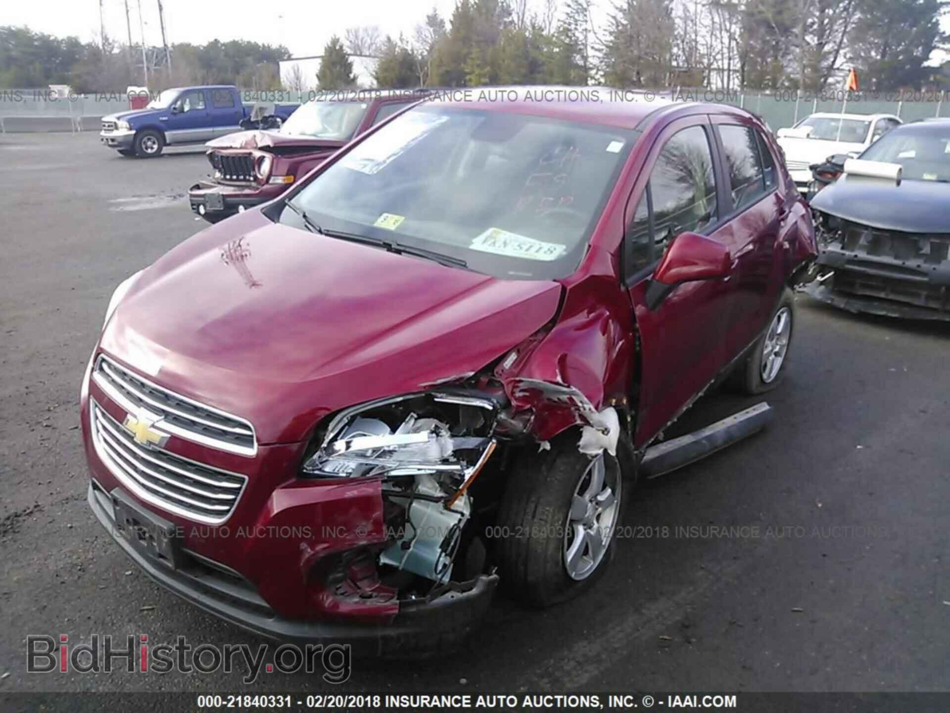 2015 Chevrolet Trax - VIN: KL7CJPSB9FB205022 - Фото 2